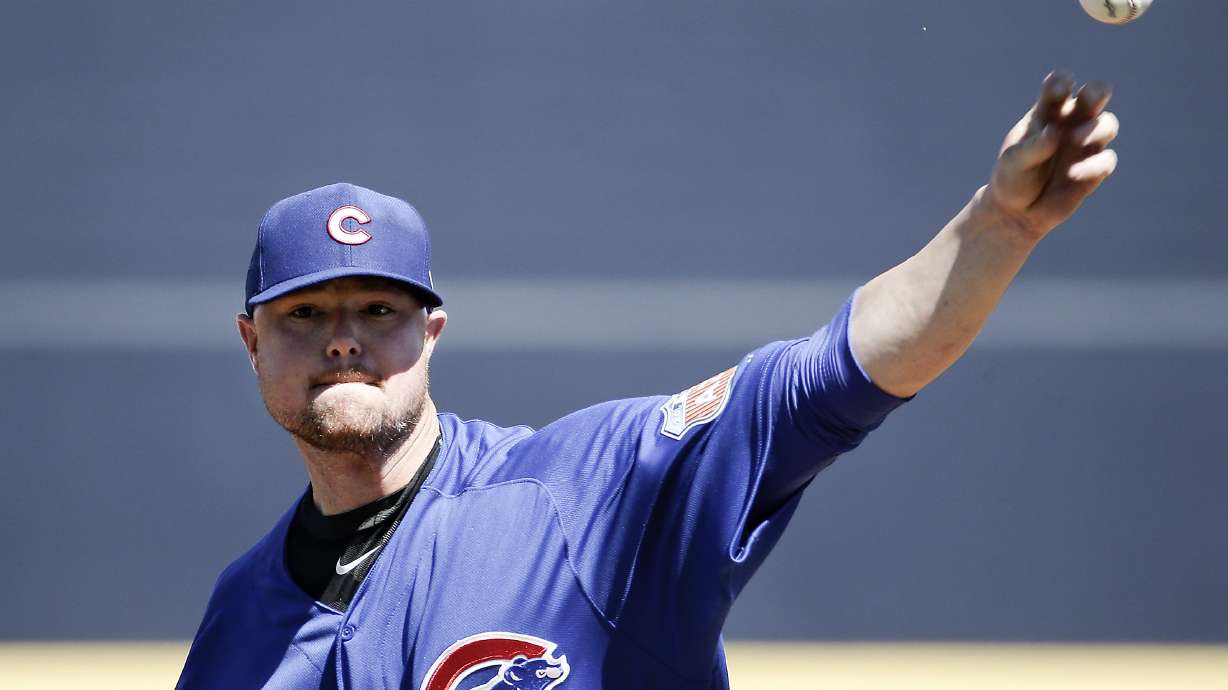 Lester hit hard in 1st outing as Cubs lose to Mariners 10-8