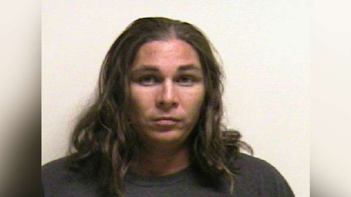 Police say man sexually abused 10-year-old girl at Orem pool