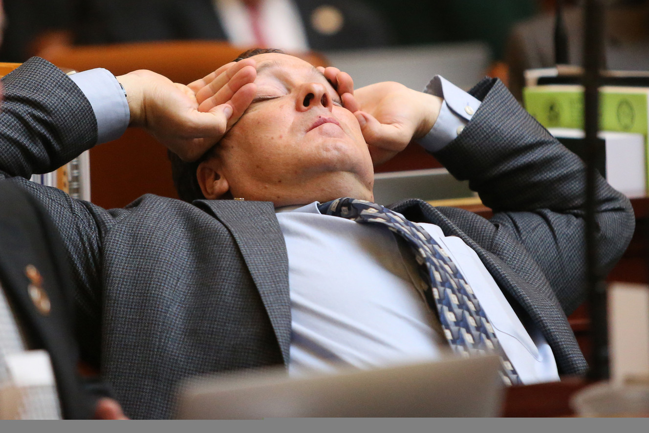 Session ends adding $445M to education funding, passing limited Medicaid expansion