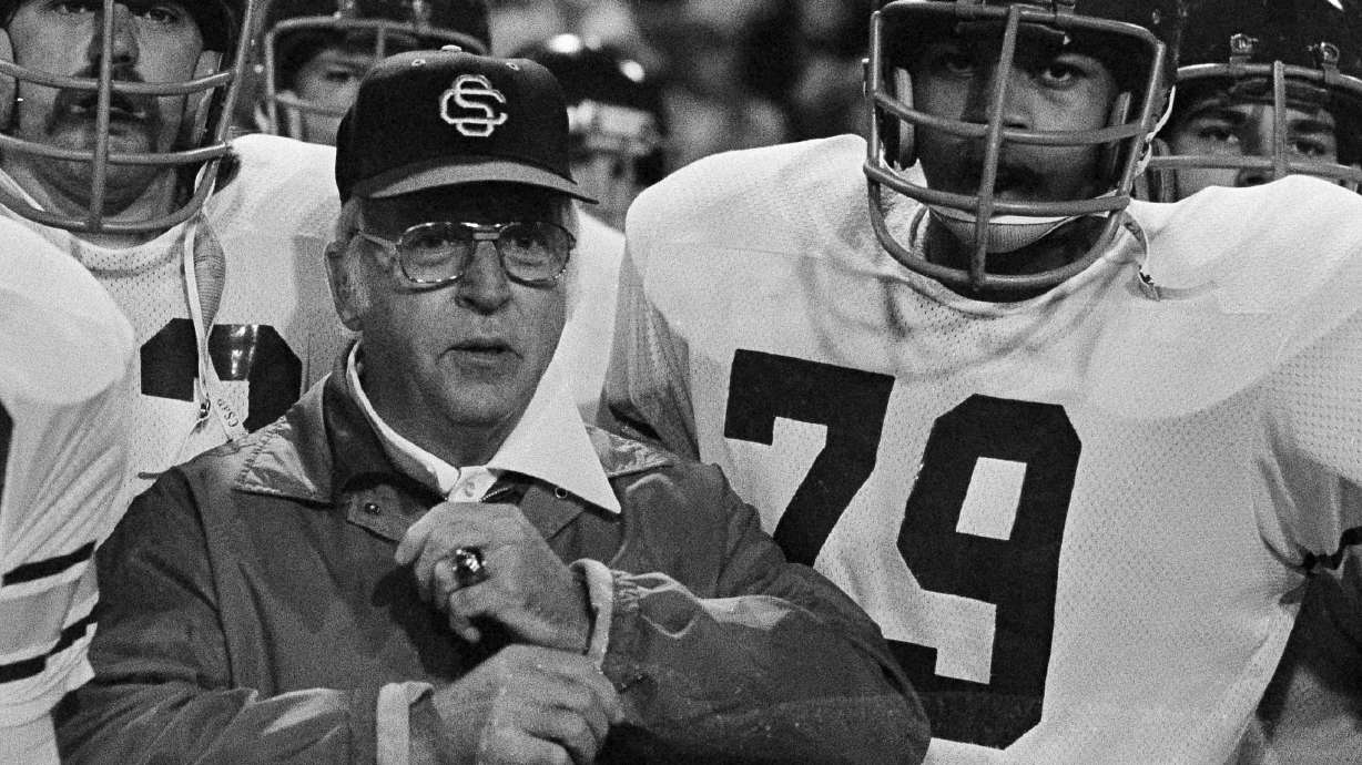 Ex-Giants lineman Gary Jeter dies at 61