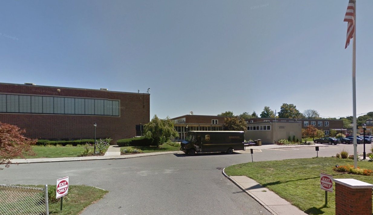 Boston Catholic school students start anti-Semitic chant at game