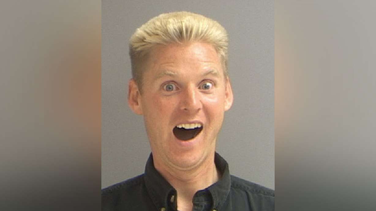 Dell 'Super Dell' Schanze files again to run for Utah governor