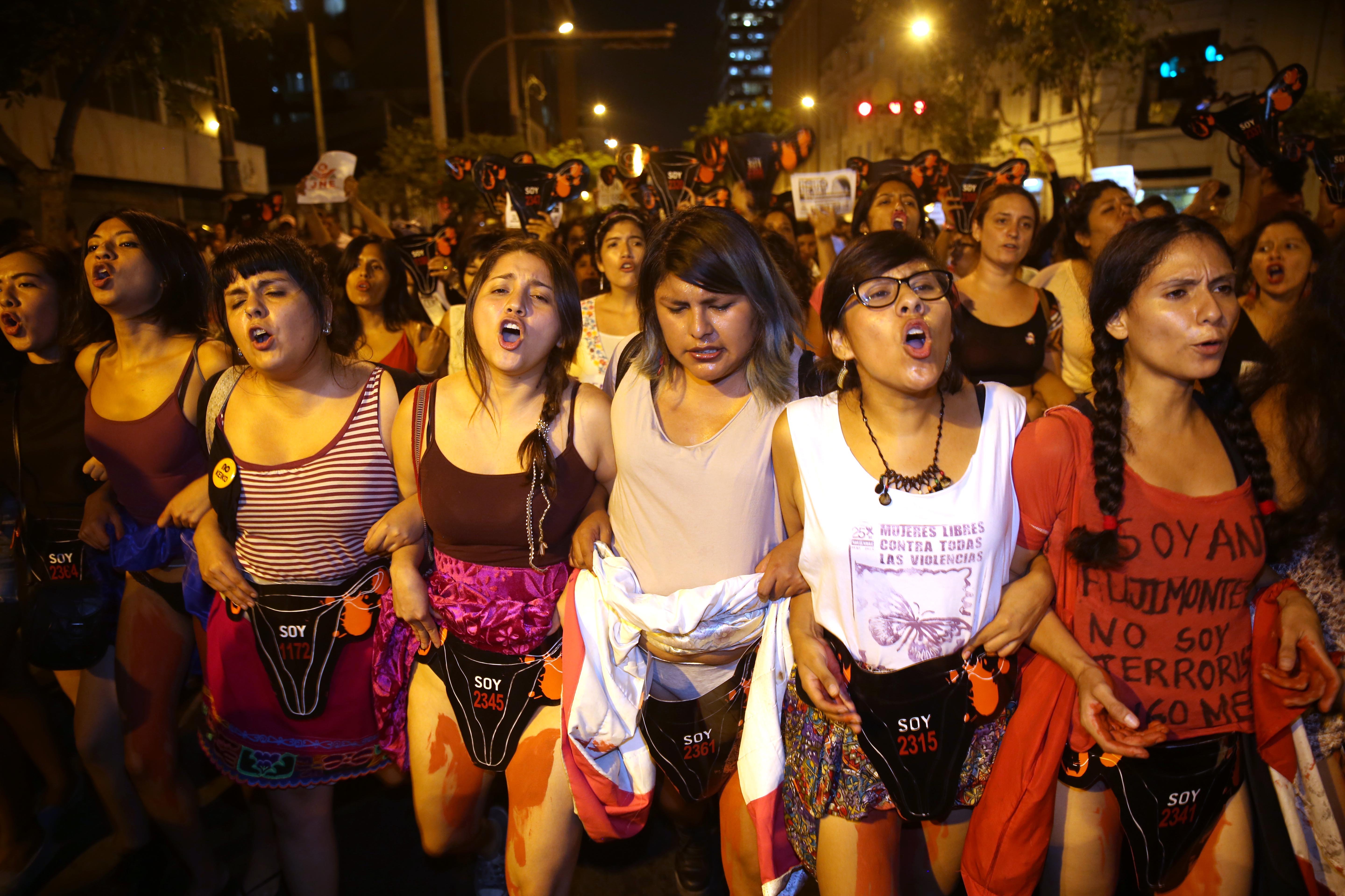 Peruvians take to streets to protest Fujimori candidacy