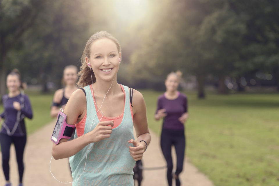 6 budget-friendly tech tips to get fit for summer