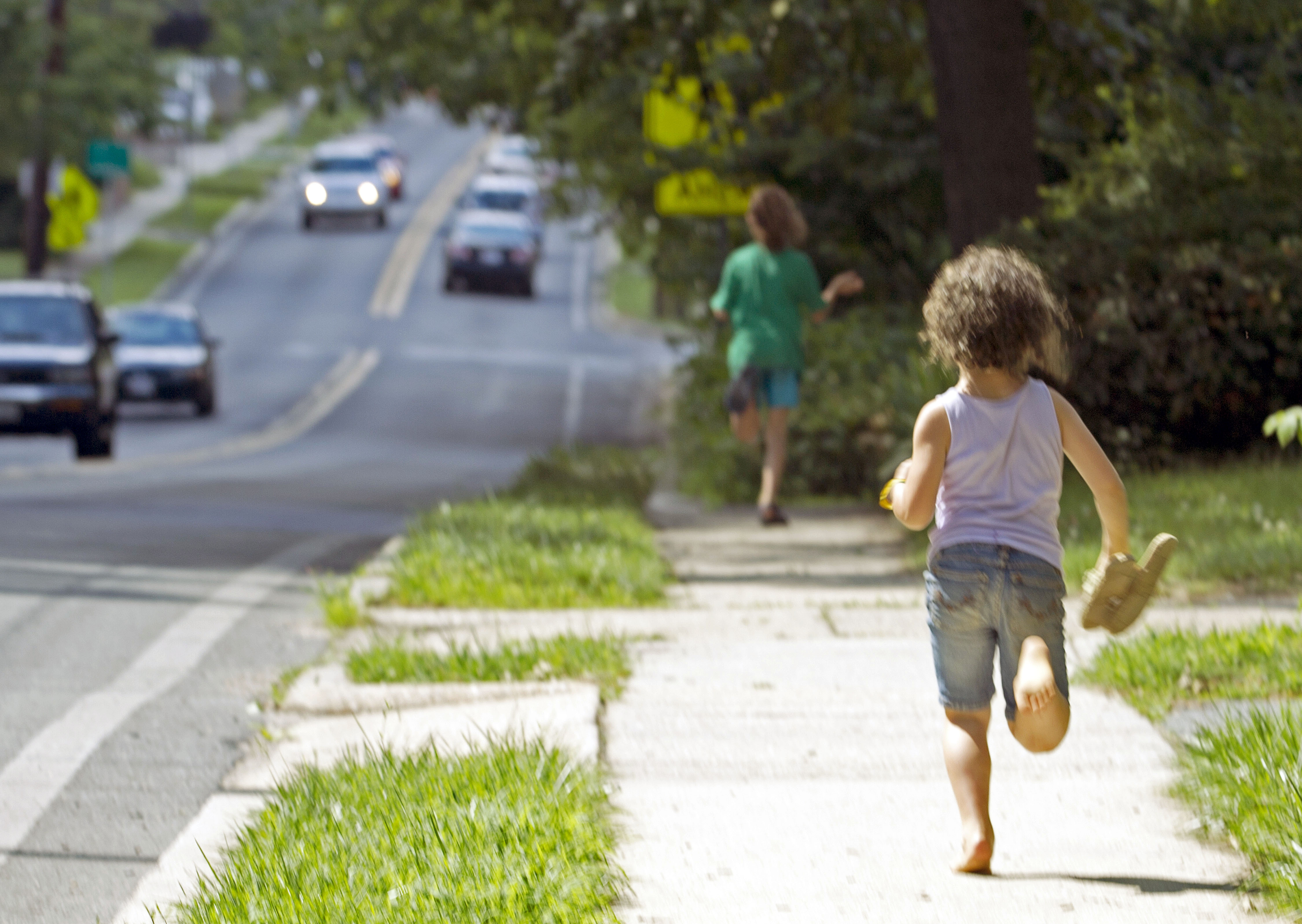 Don't leave them kids alone: Rhode Island lawmakers target parents