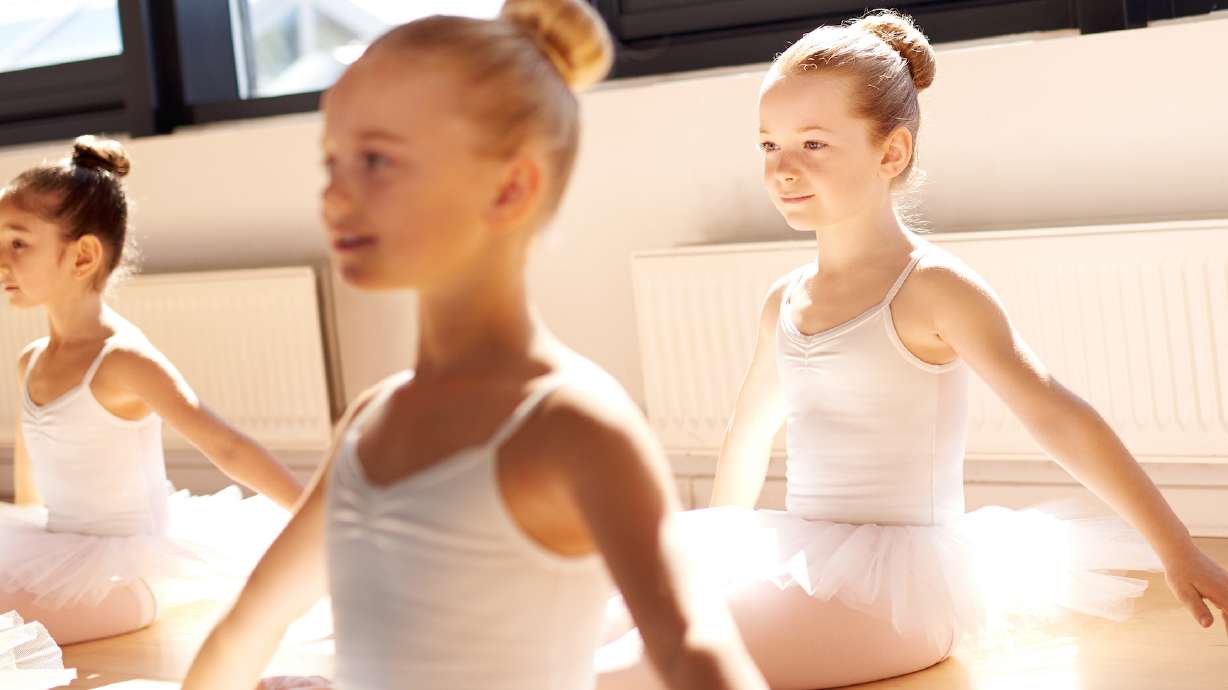 6 ways for busy parents to survive extracurricular activities