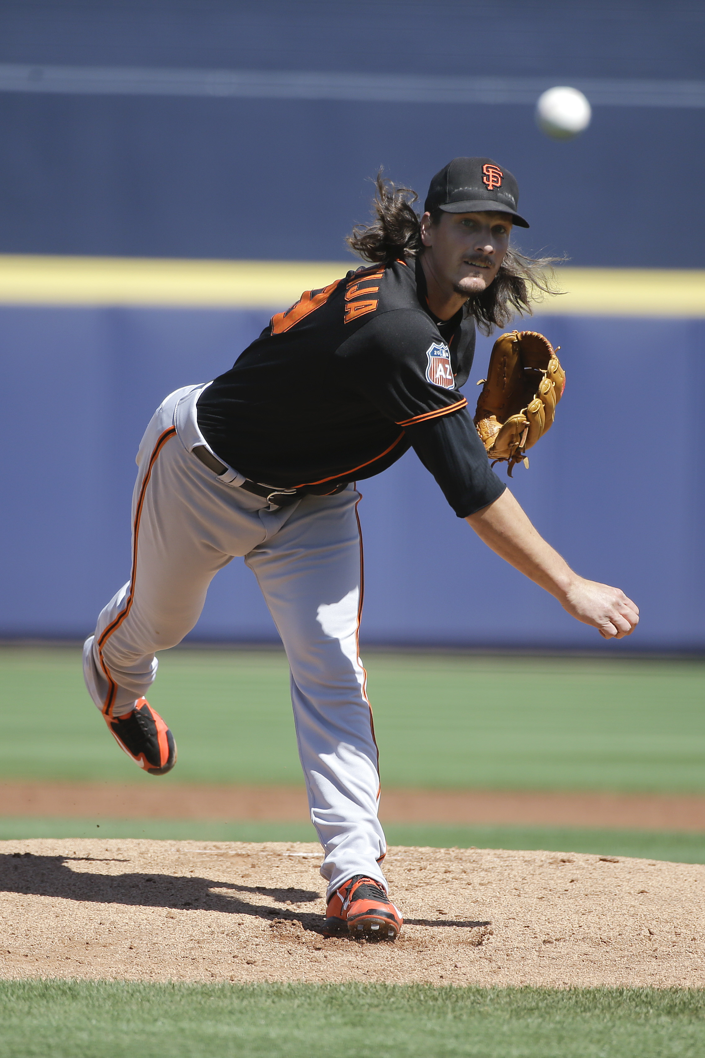 Samardzija, Iwakuma struggle in Mariners' win over Giants
