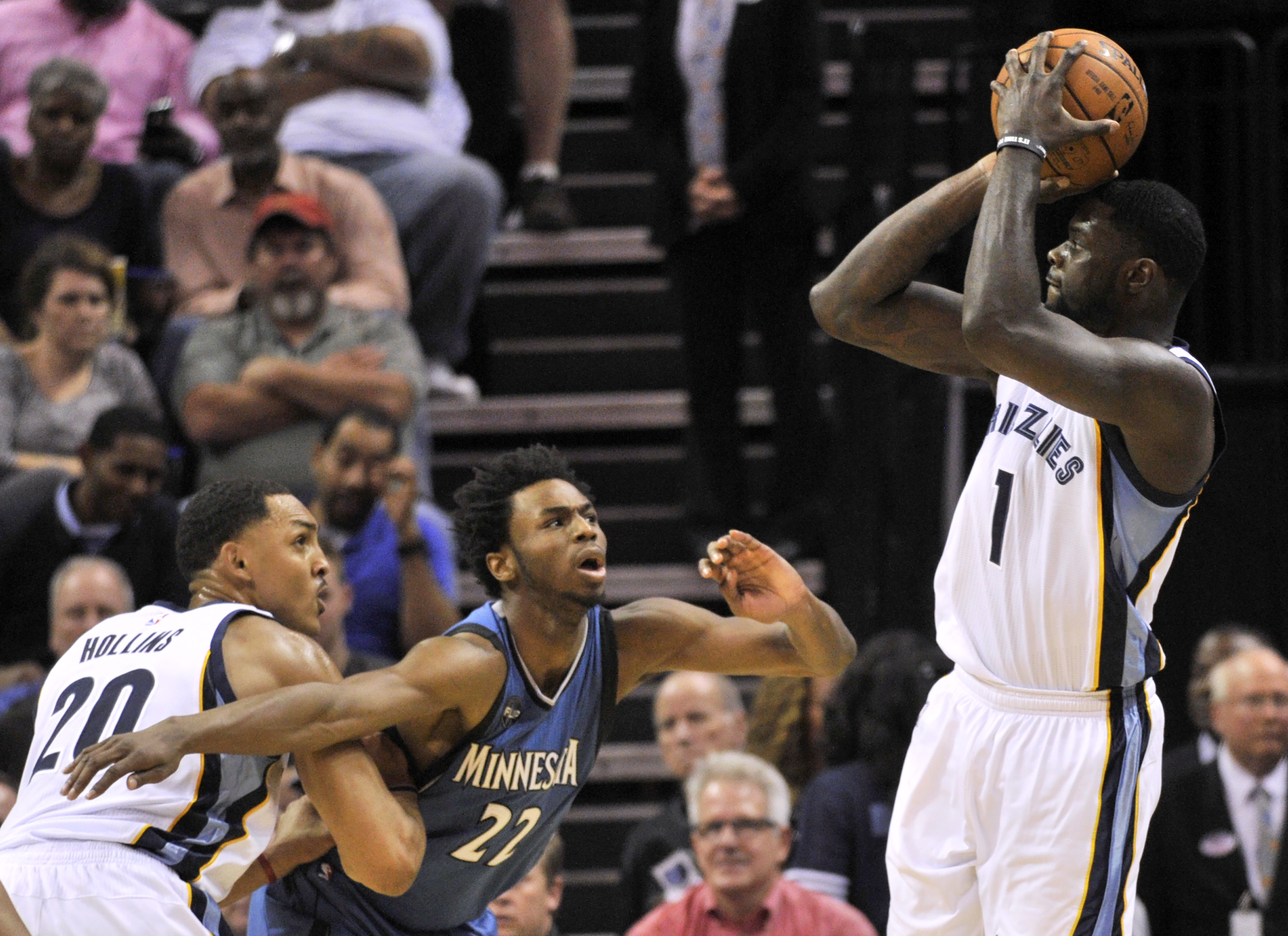 LaVine leads Wolves over short-handed Grizzlies 114-108