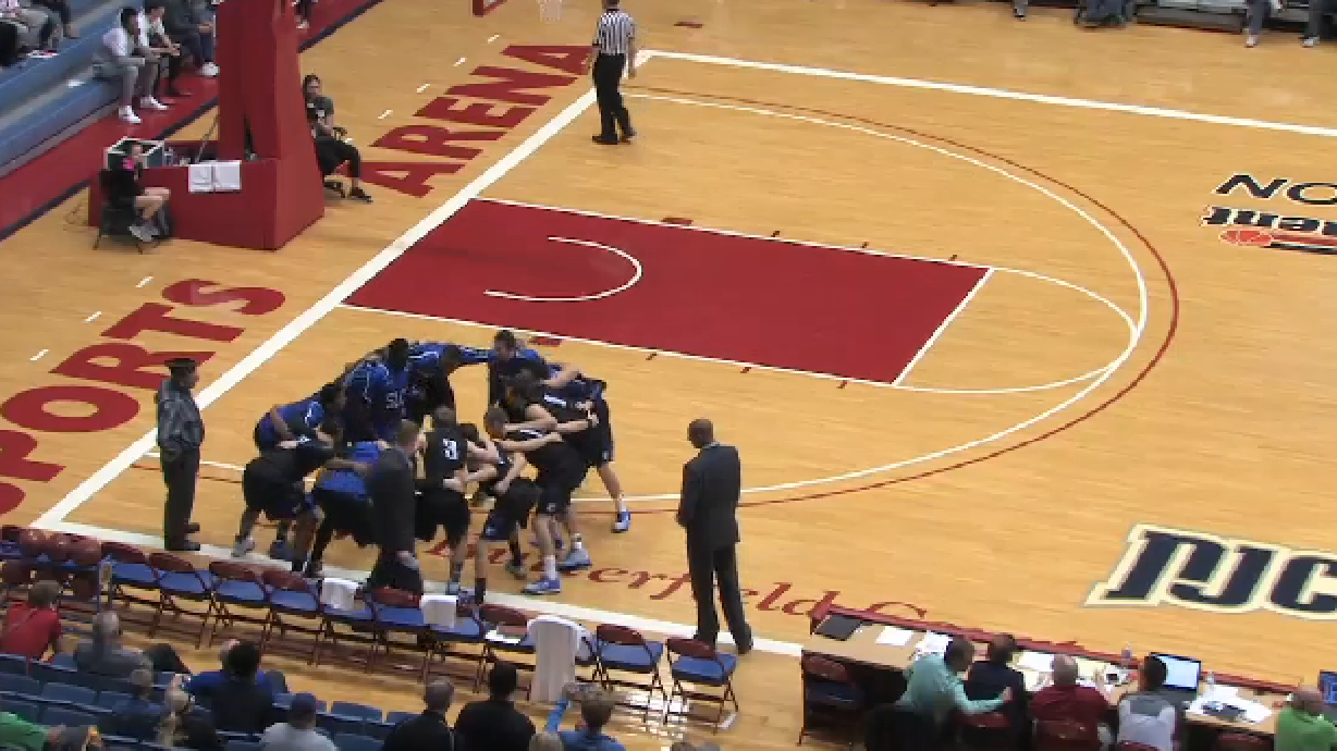 Toolson, Rawson lead Bruins to JUCO title game with 83-47 win