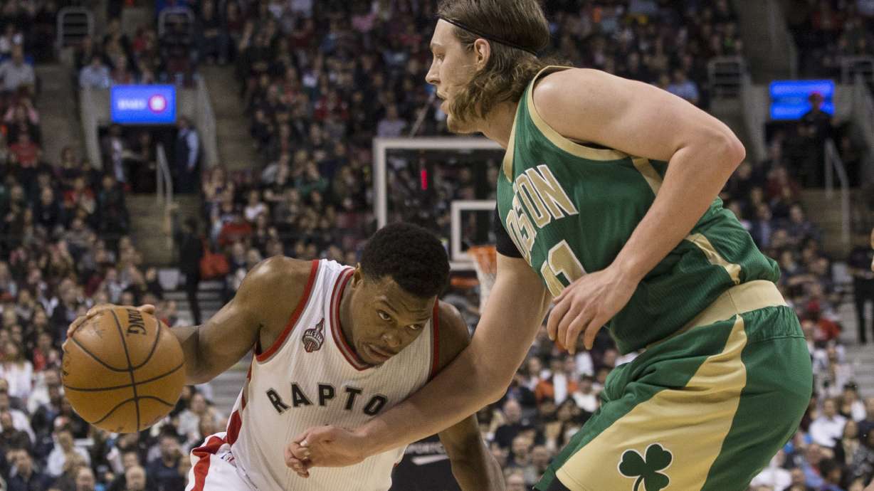 Lowry, Raptors send Celtics to fourth straight loss
