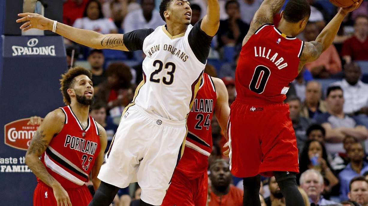 Pelicans' Davis out for season, putting Rio in doubt