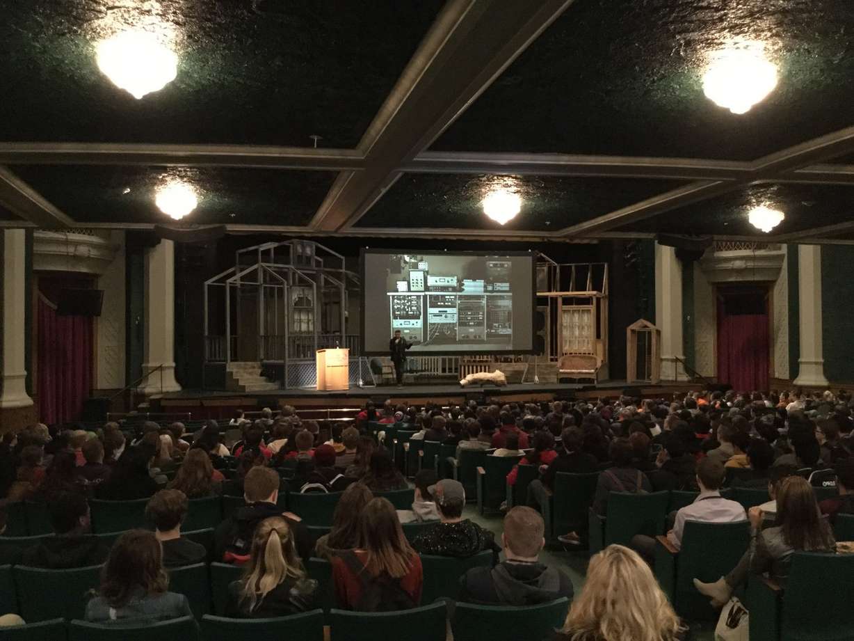 Students assemble for the 2016 Digiforge conference at Salt Lake Community College's South City Campus. (Photo: Jana Davis, Digiforge)
