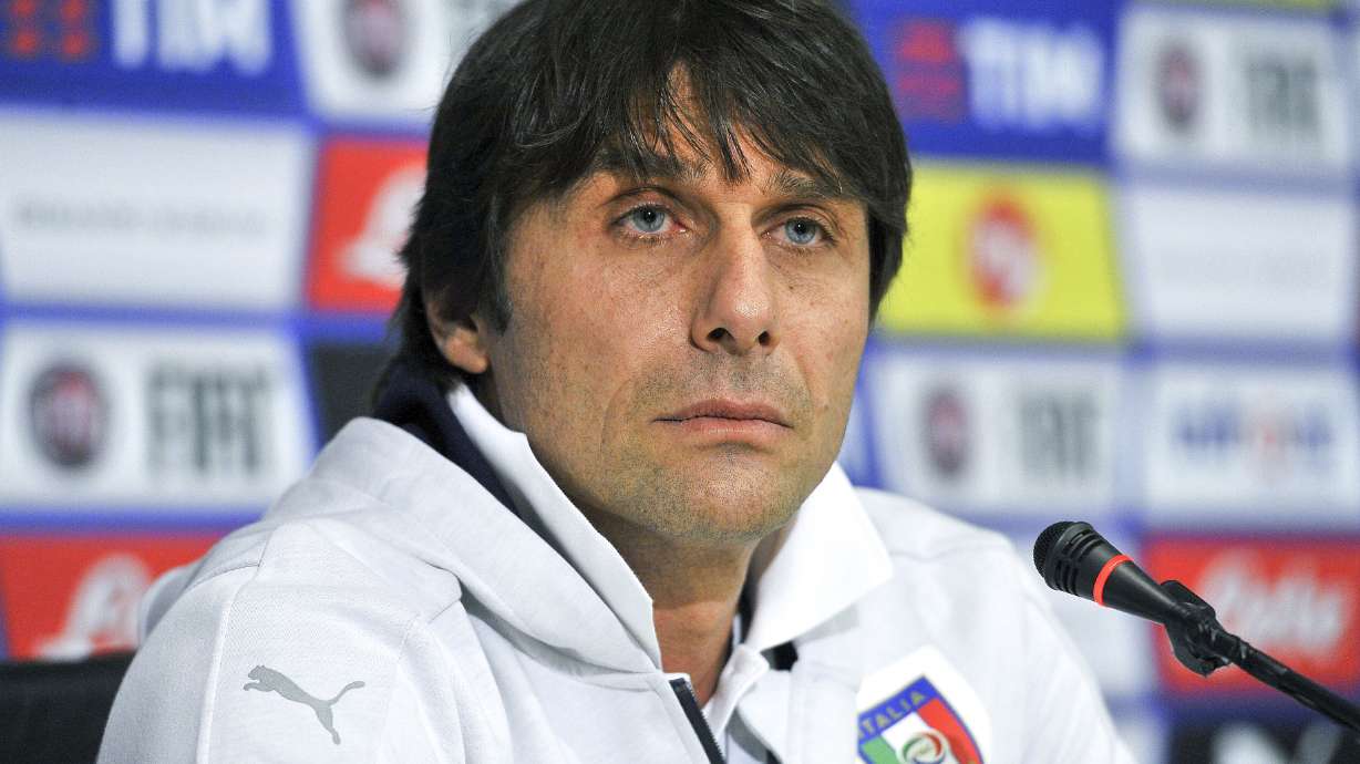 Conte says he may stay in Italy after leaving national team