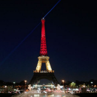 LO ÚLTIMO: Monumentos europeos se iluminan de colores belgas