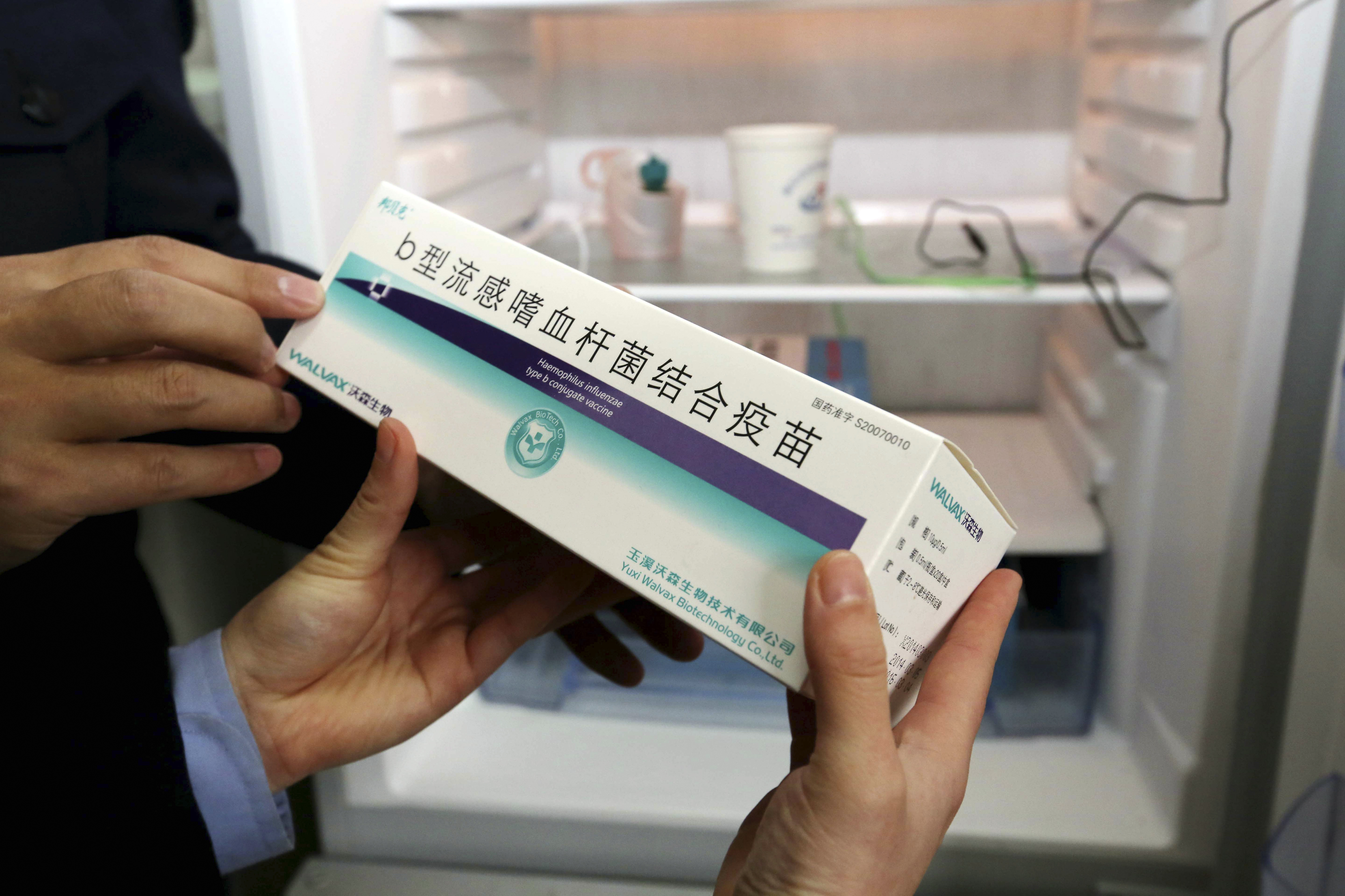 China detains dozens after sales of poorly stored vaccines
