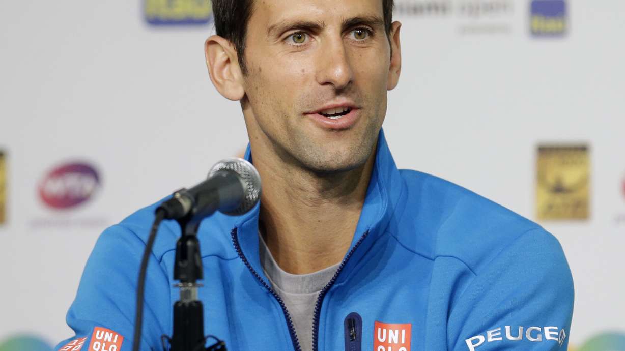Novak Djokovic meets with Billie Jean King, Chris Evert