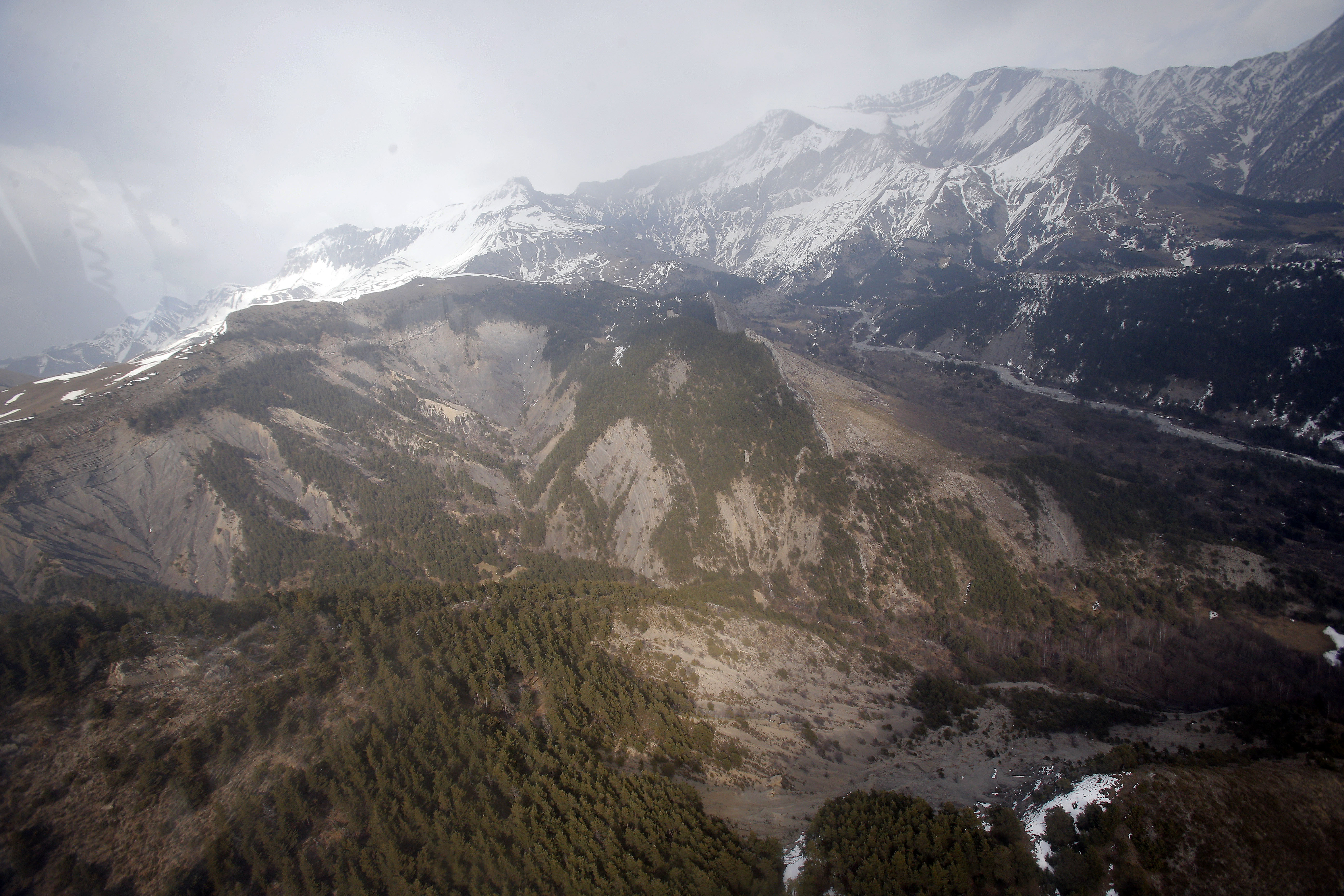 Victim families mark 1 year since doomed Germanwings flight