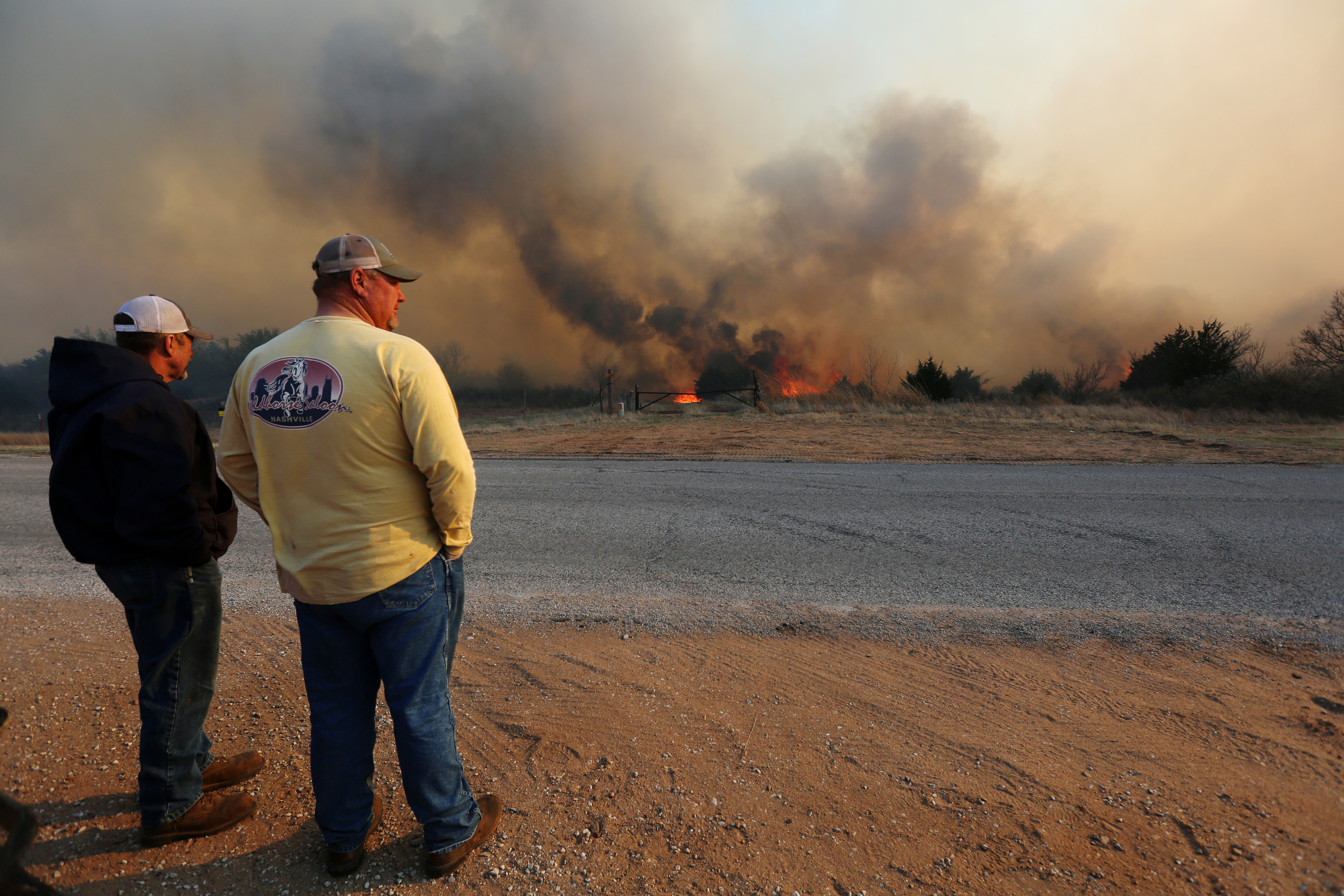 The Latest: Winds frustrate wildfire containment in Oklahoma