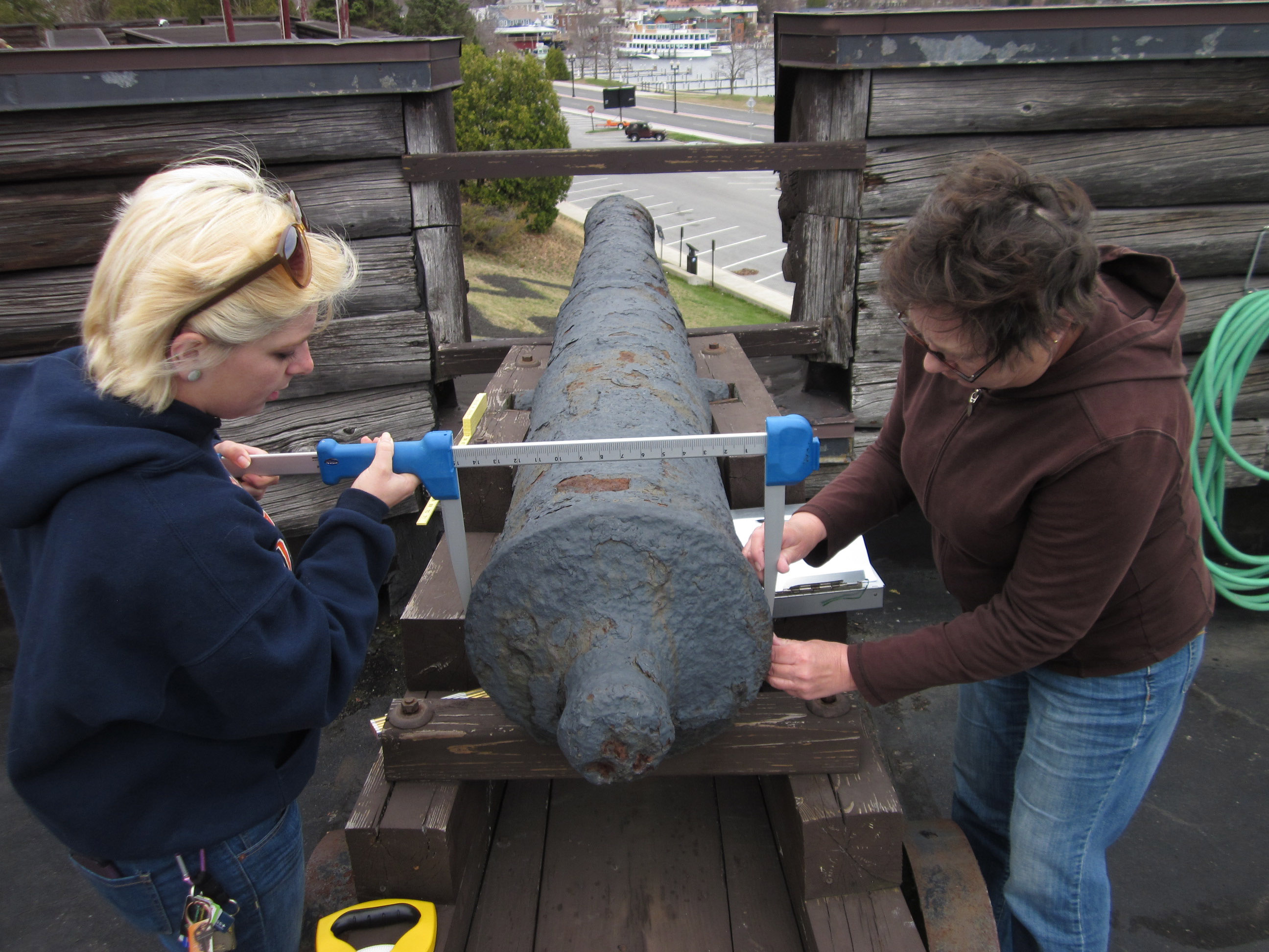 Project confirms NY fort's old guns came from Florida wreck