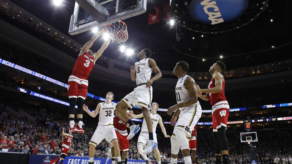 Notre Dame advances to Elite 8 with 61-56 win over Badgers