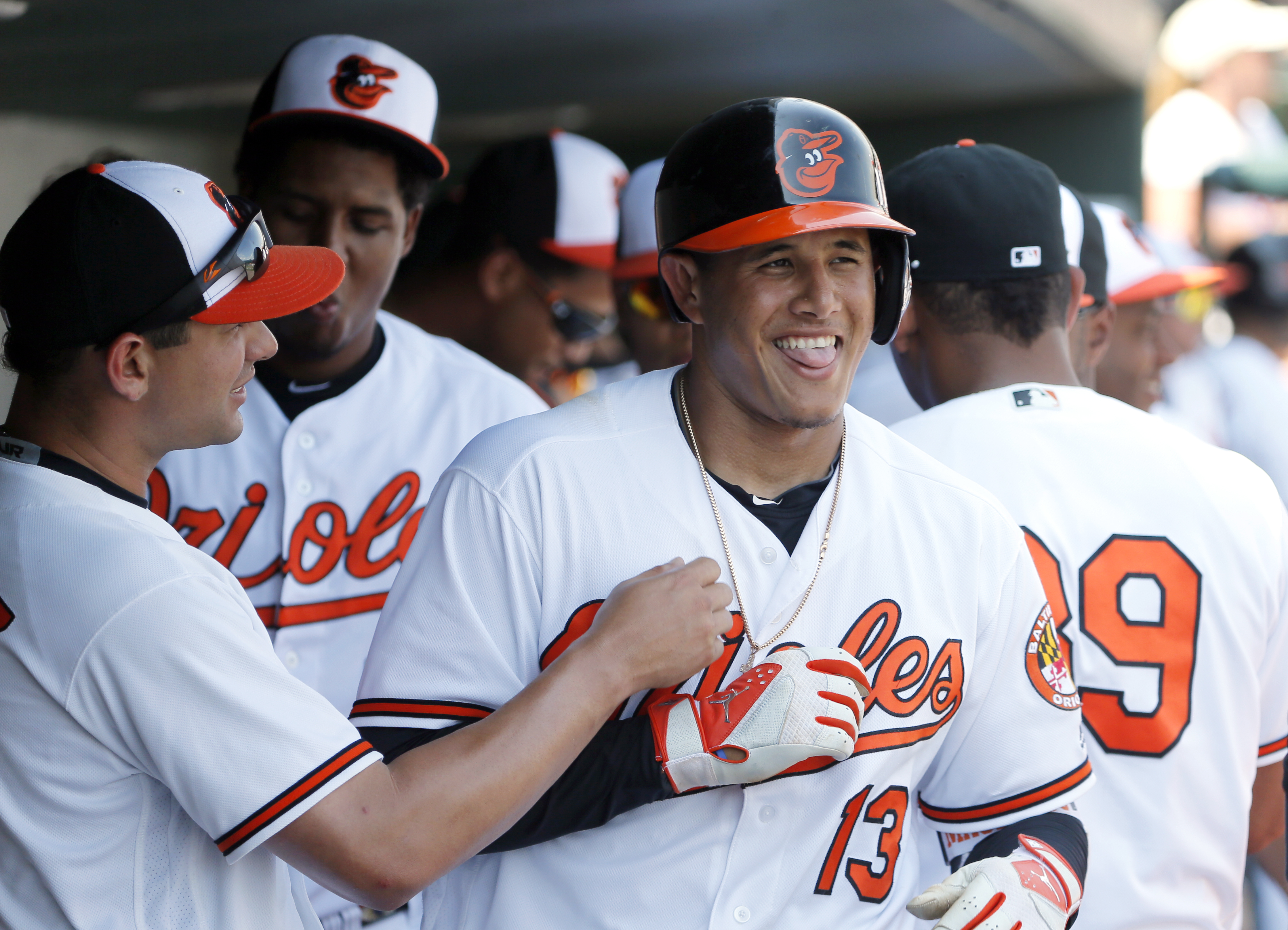 Orioles hit 4 homers, beat Red Sox 16-8