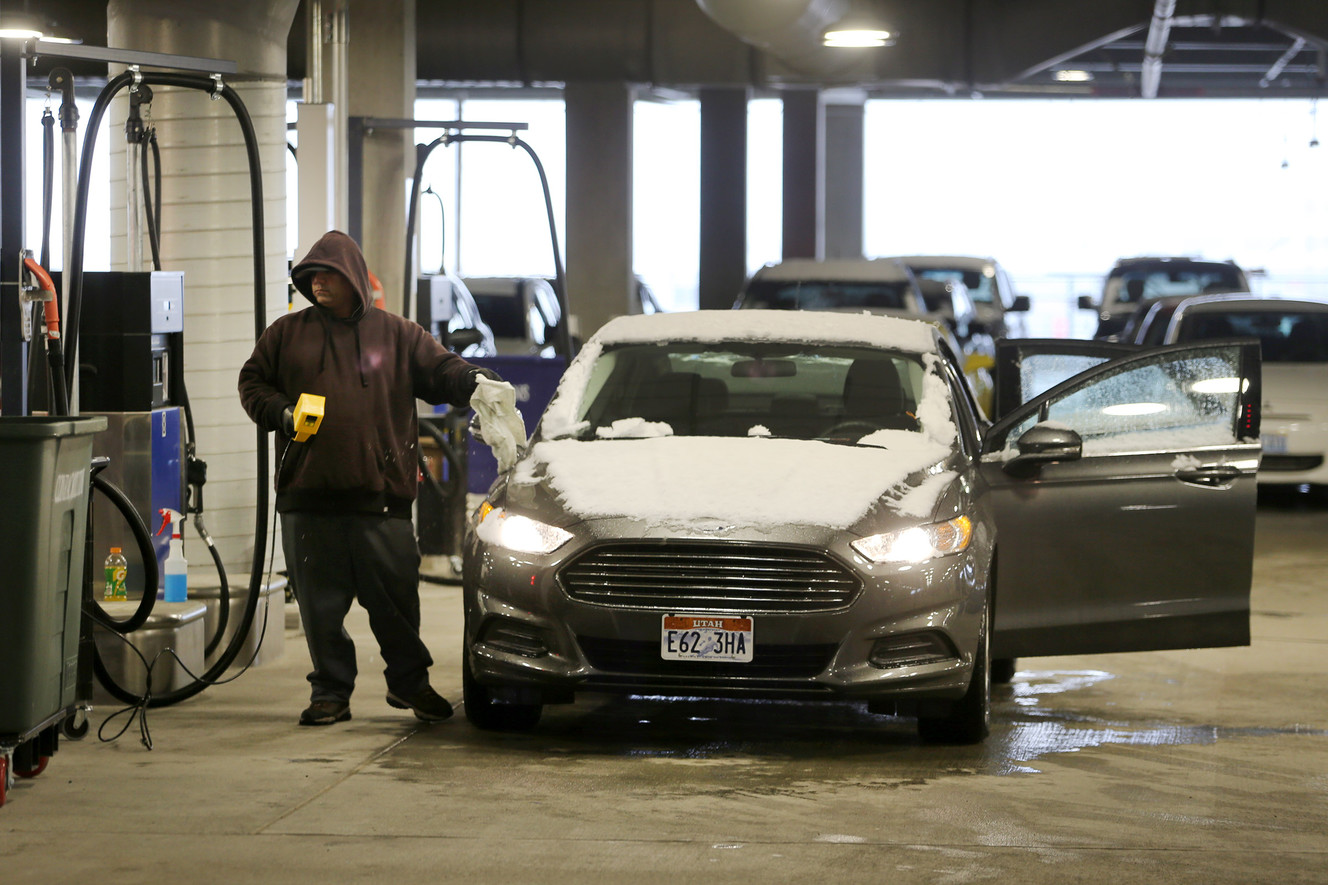 Airport unveils new rental car facilities