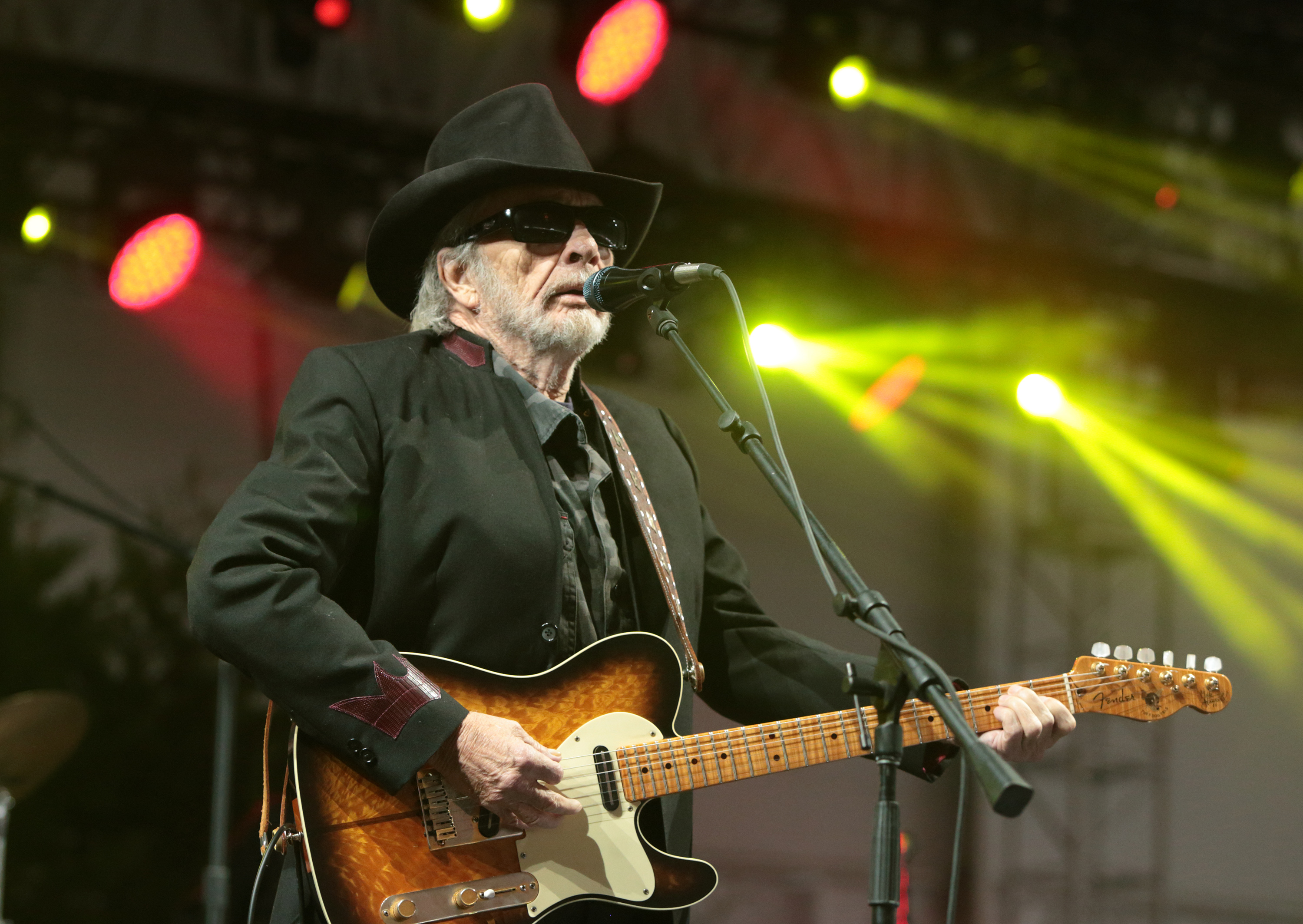 Country icon Merle Haggard cancels April concerts