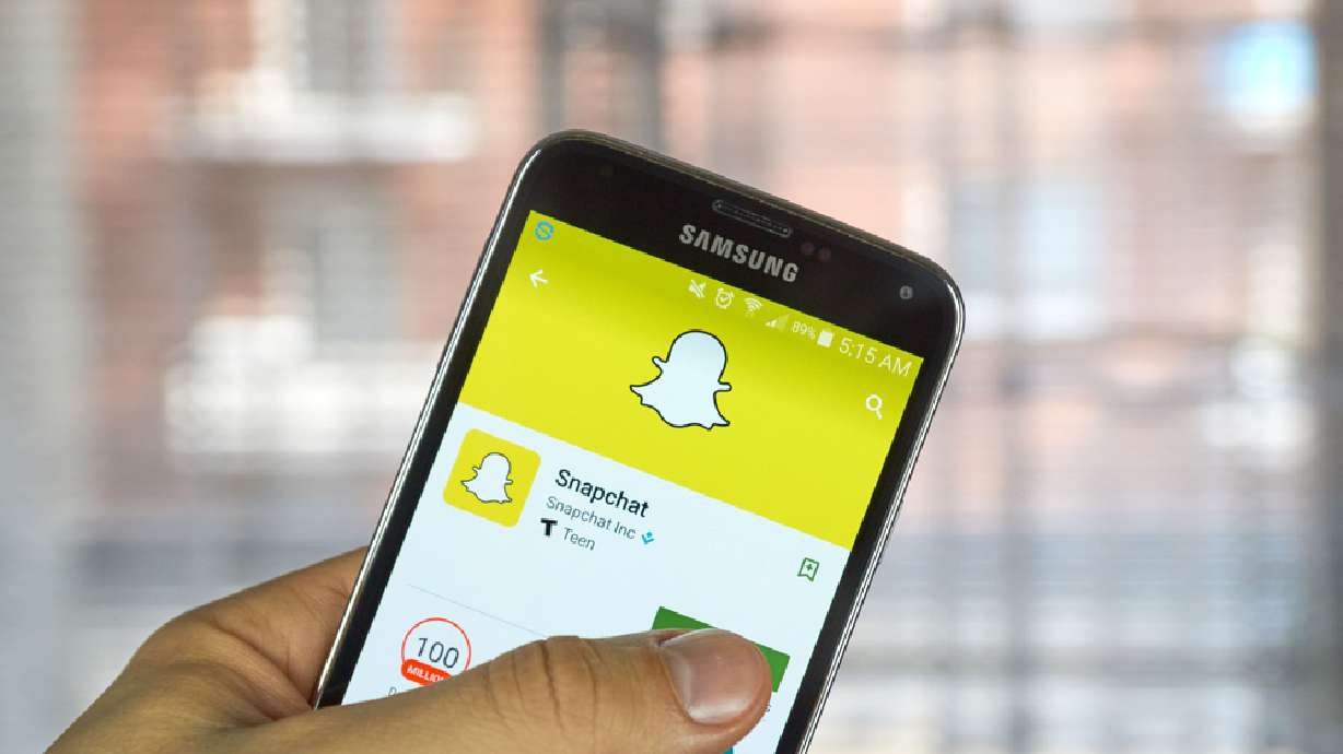 Snapchat's pitch to investors: 'Bigger isn't better'