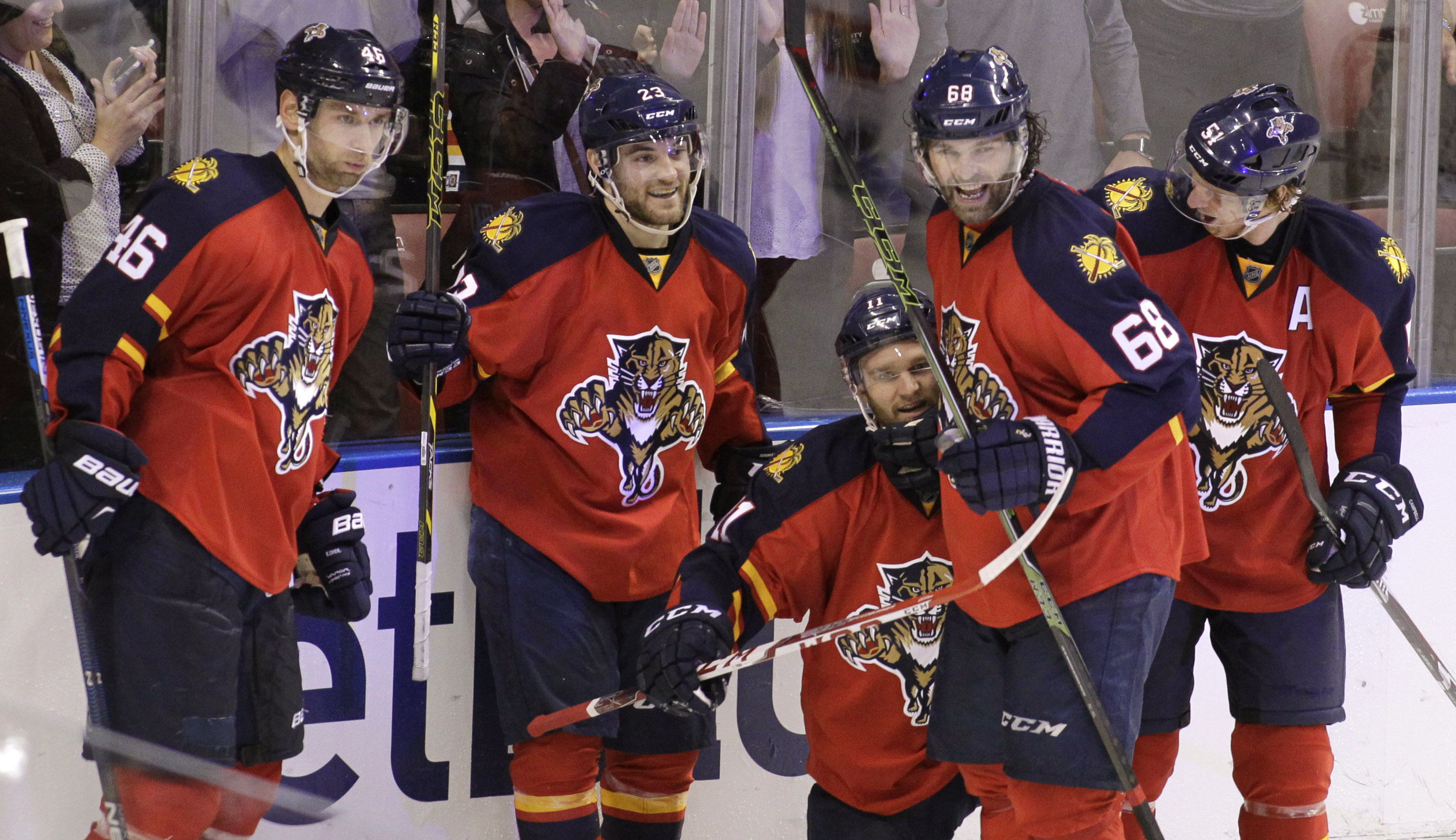 Rats! Panthers get penalized twice after toy rats hit ice