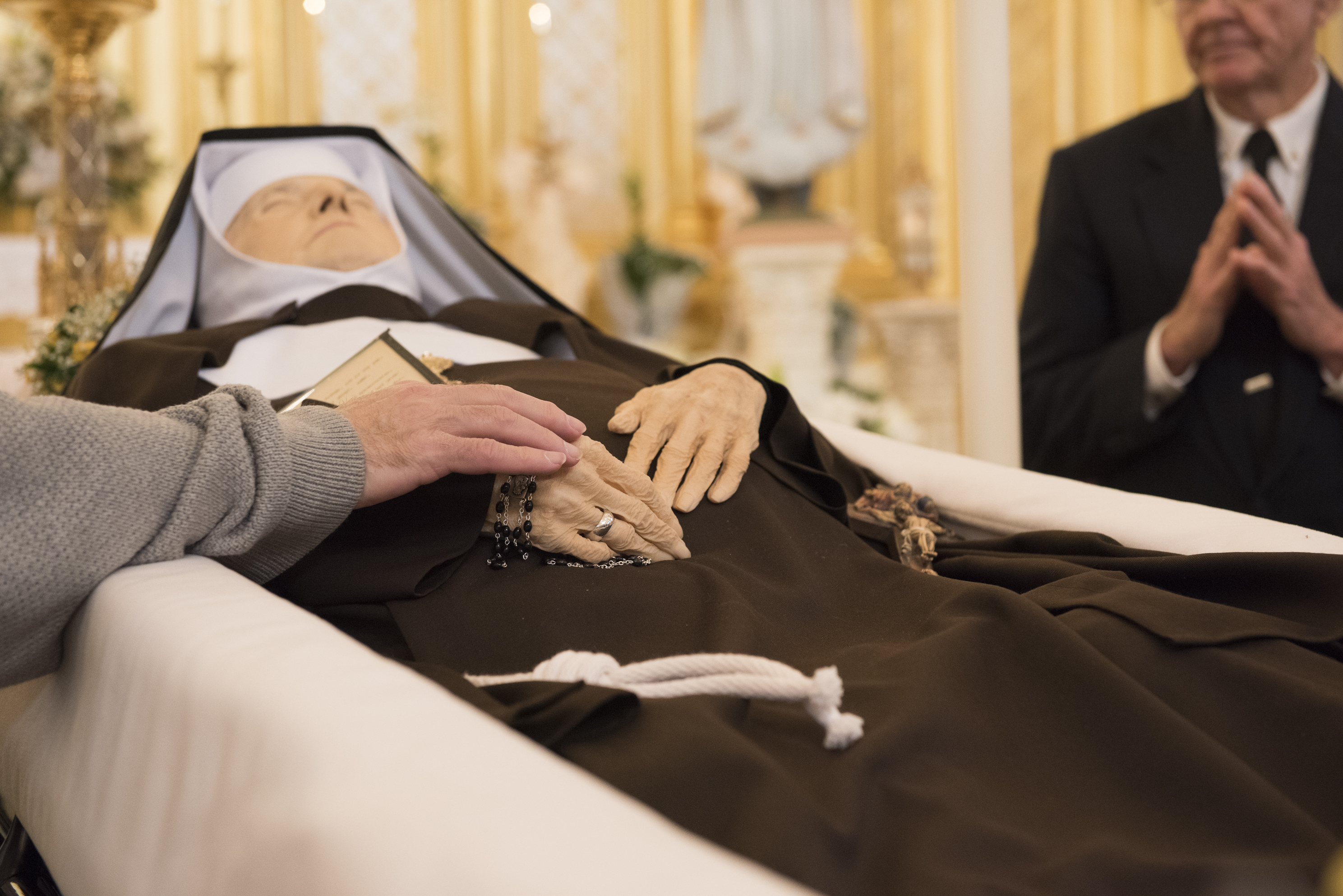 Mourners gather to remember EWTN founder Mother Angelica