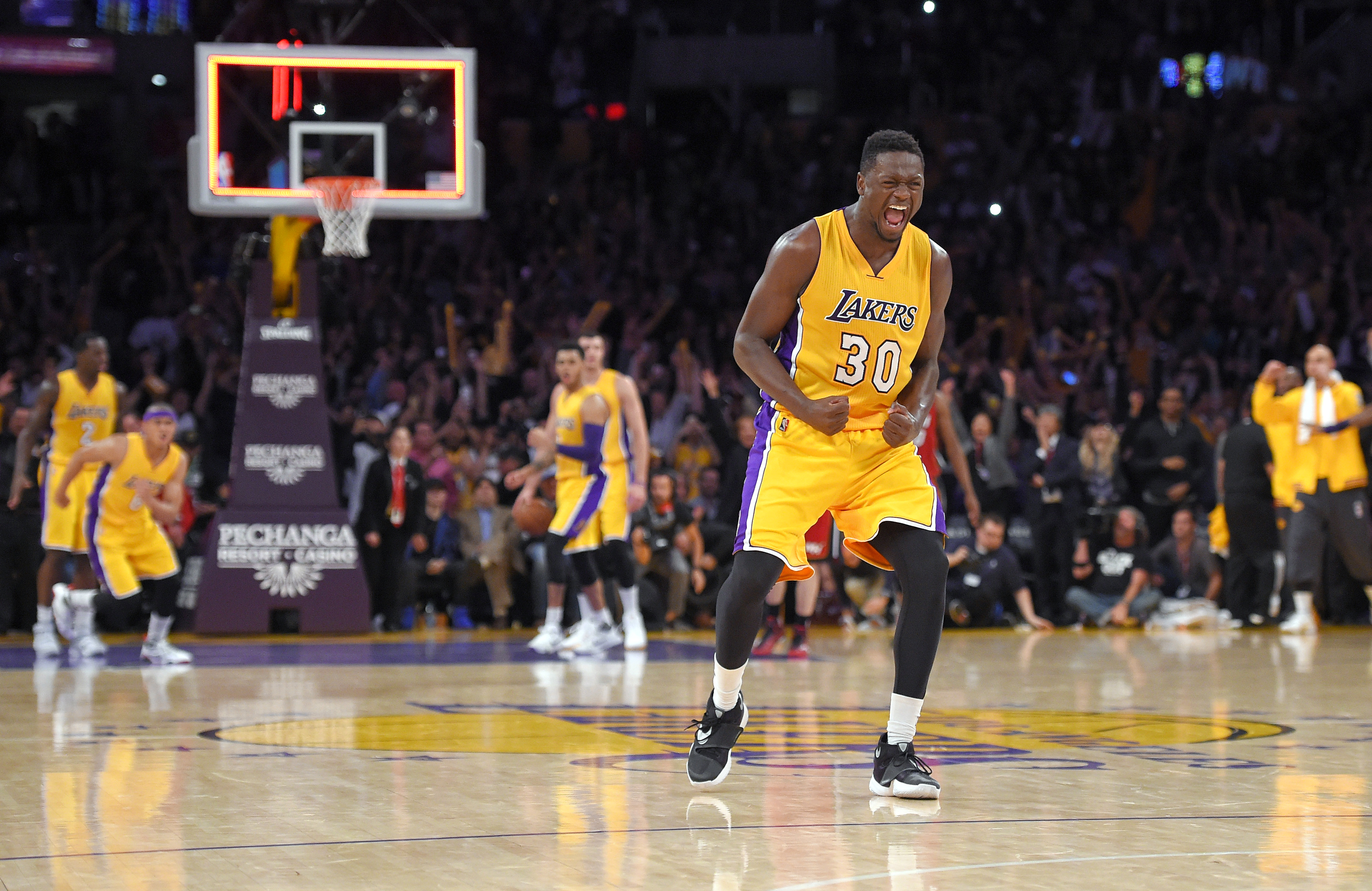 Lakers forward Julius Randle fined $15,000 for gesture