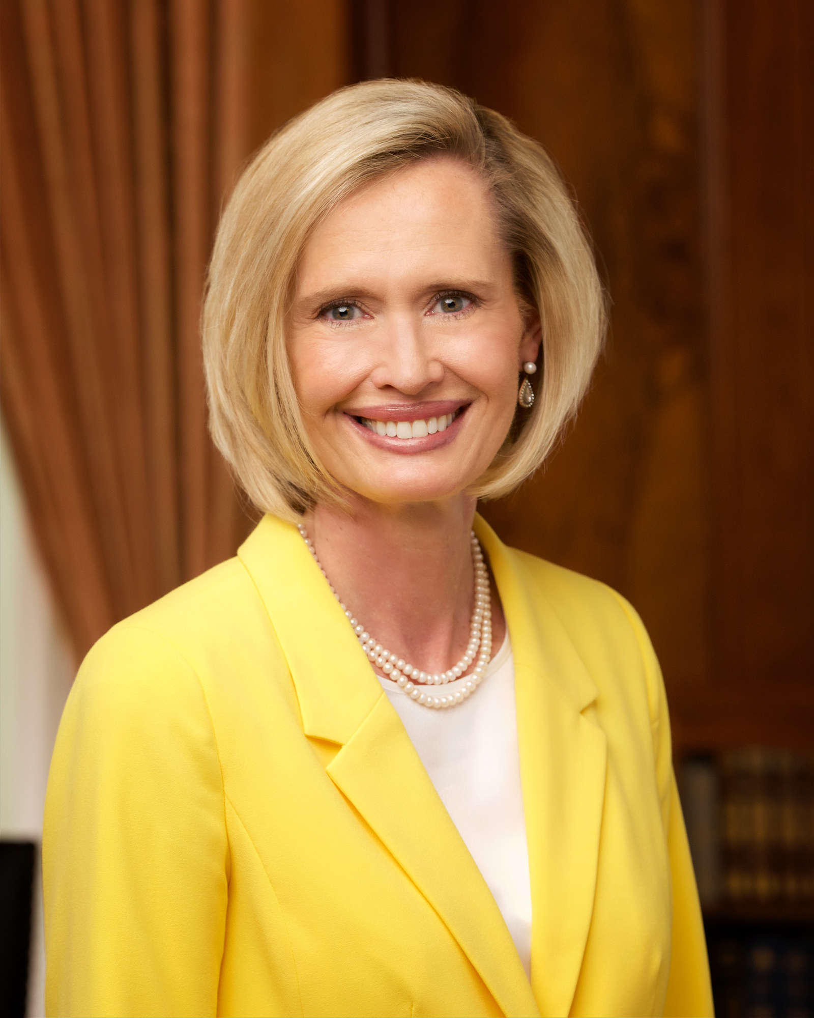 Bonnie H. Cordon (Photo: © 2016 by Intellectual Reserve, Inc. All rights reserved.)