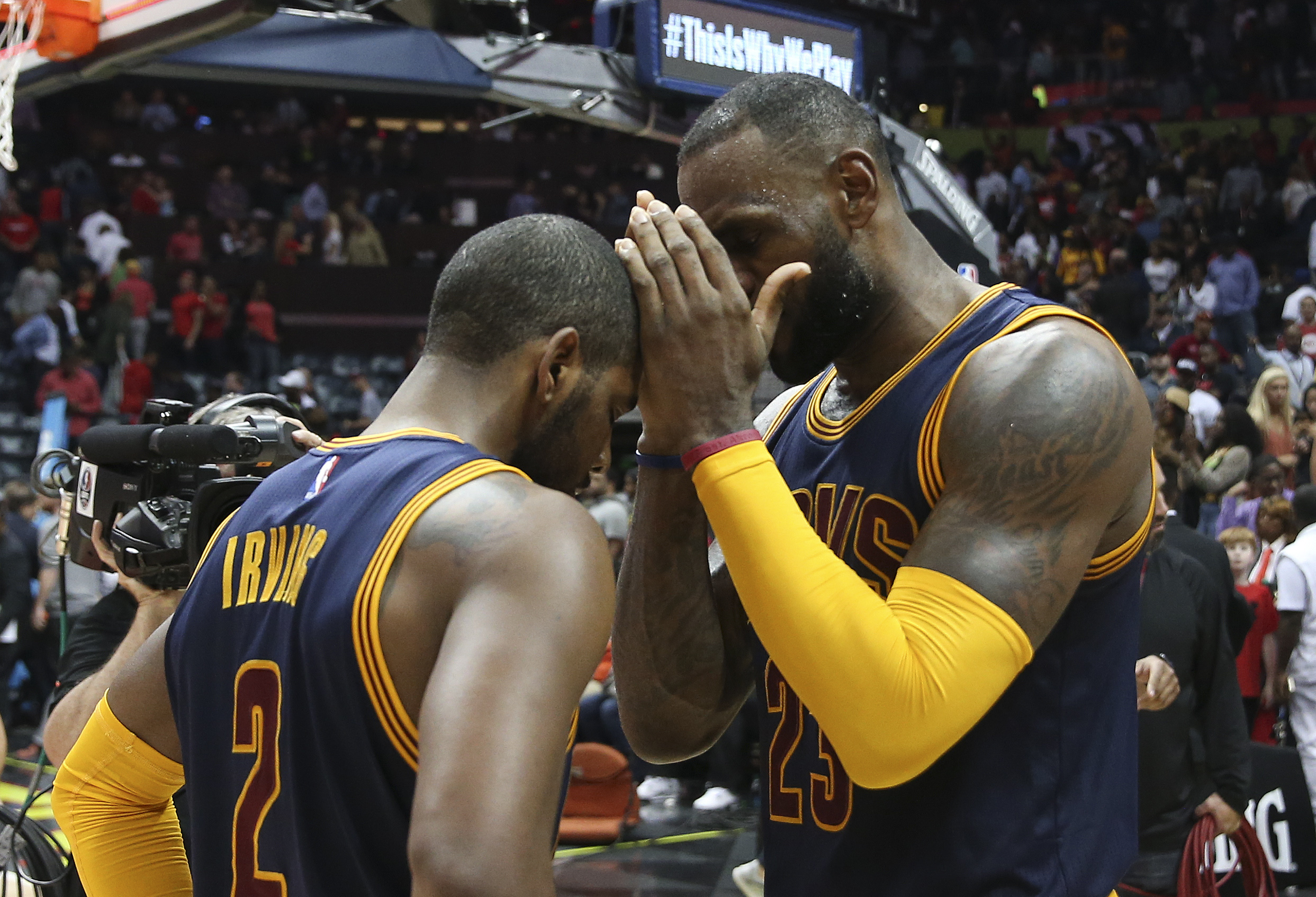 Kyrie Irving out for Cavaliers with sprained ankle