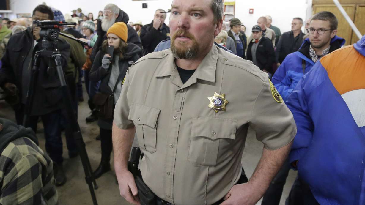 Standoff sheds light on conservative sheriffs group