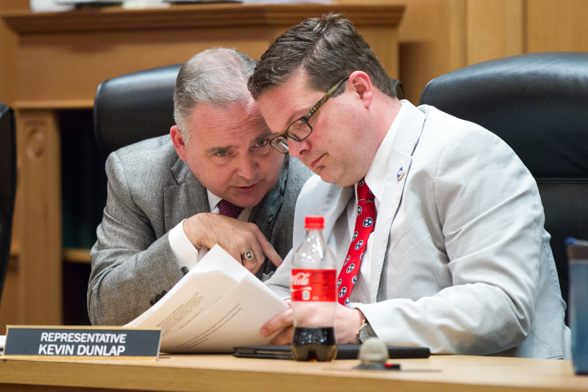 Transgender restroom bill revived by Tennessee House panel
