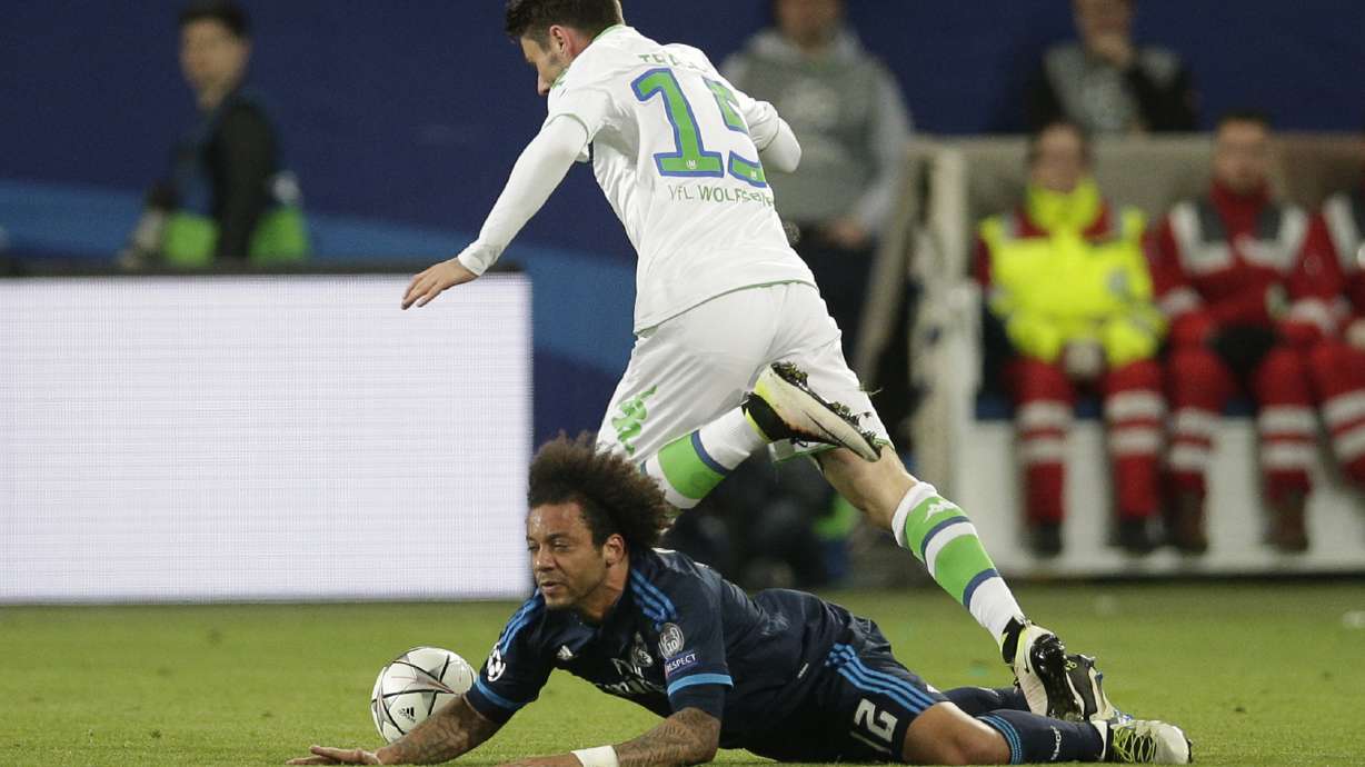 Marcelo criticized for dive in Champions League game