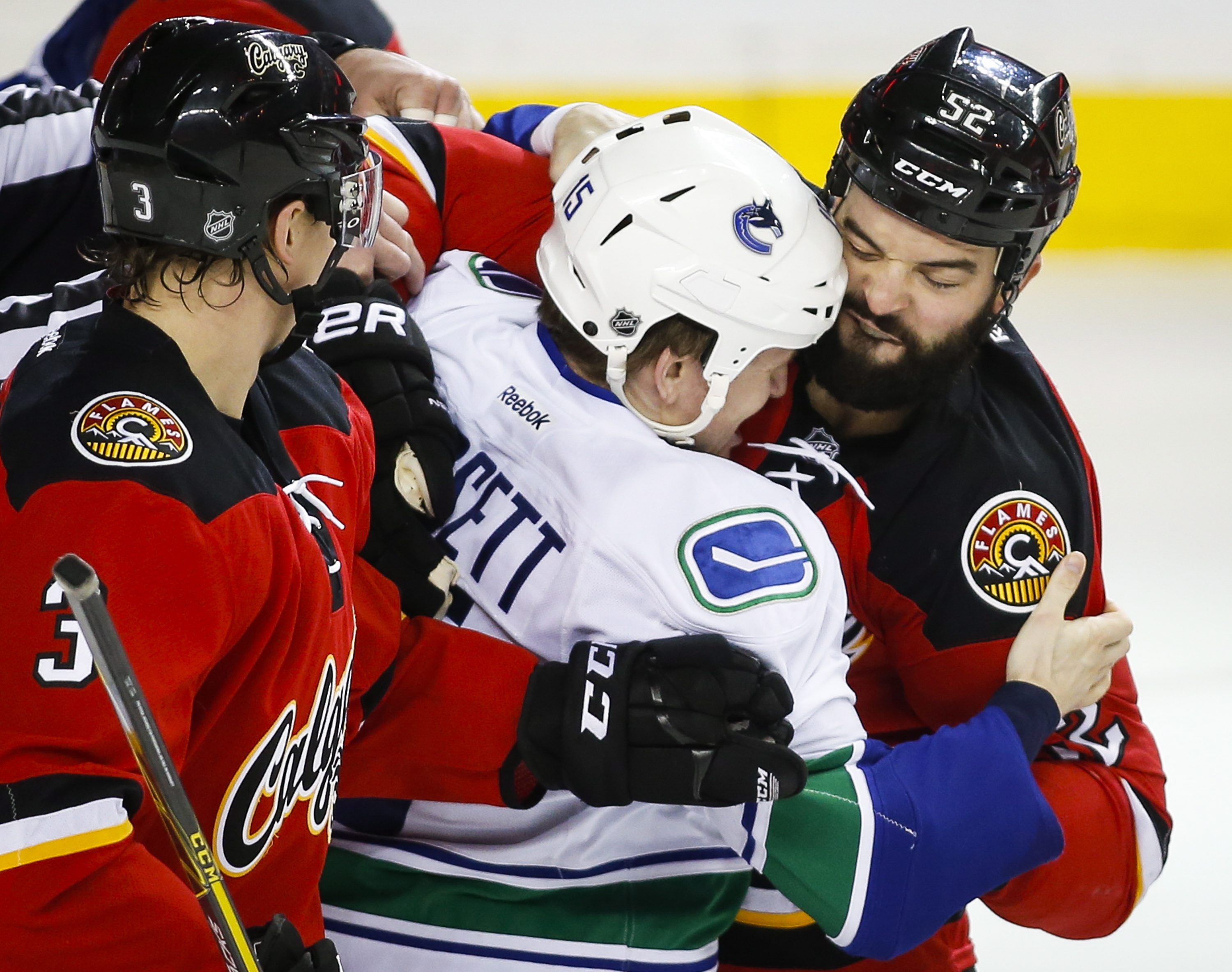 Mikael Backlund has first hat trick, Flames beat Canucks 7-3