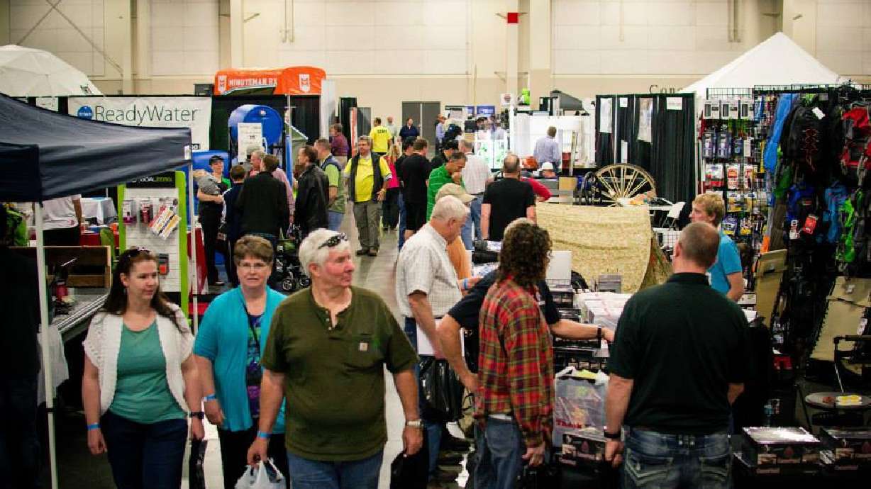 Thousands head to disaster survival preparedness expo in Sandy