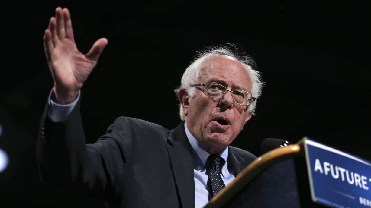 Sanders tours Roosevelt site, says nation can learn from FDR
