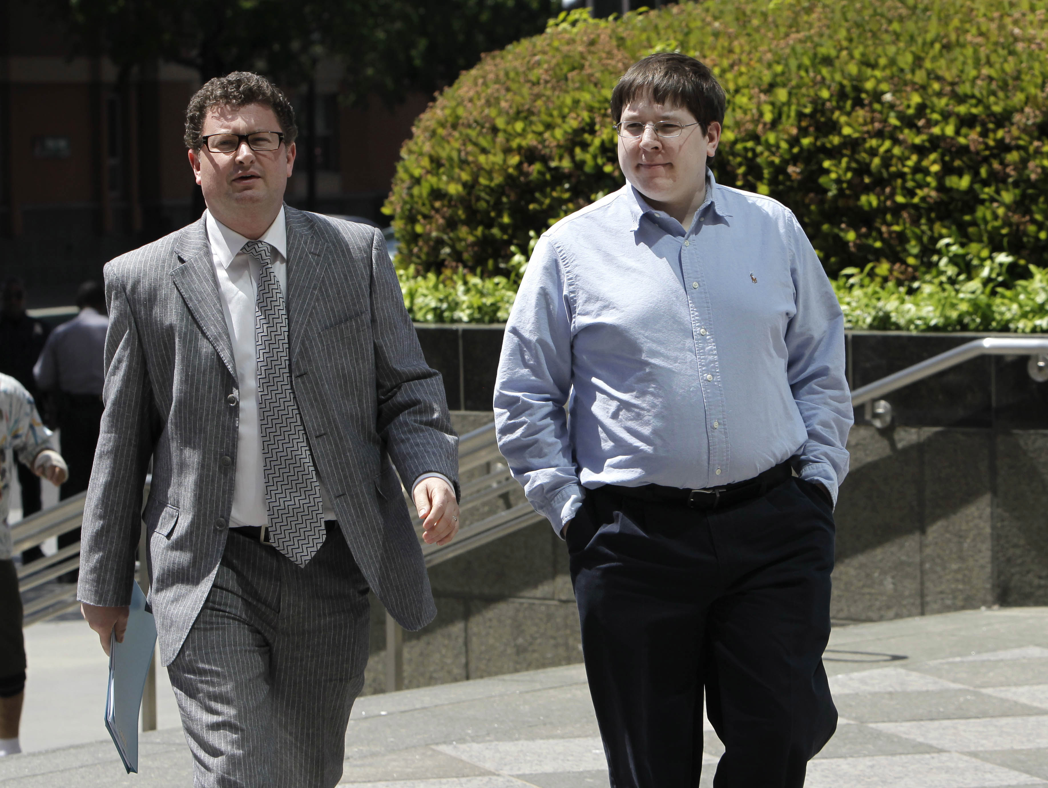 Journalist sentenced to 2 years in LA Times hacking case