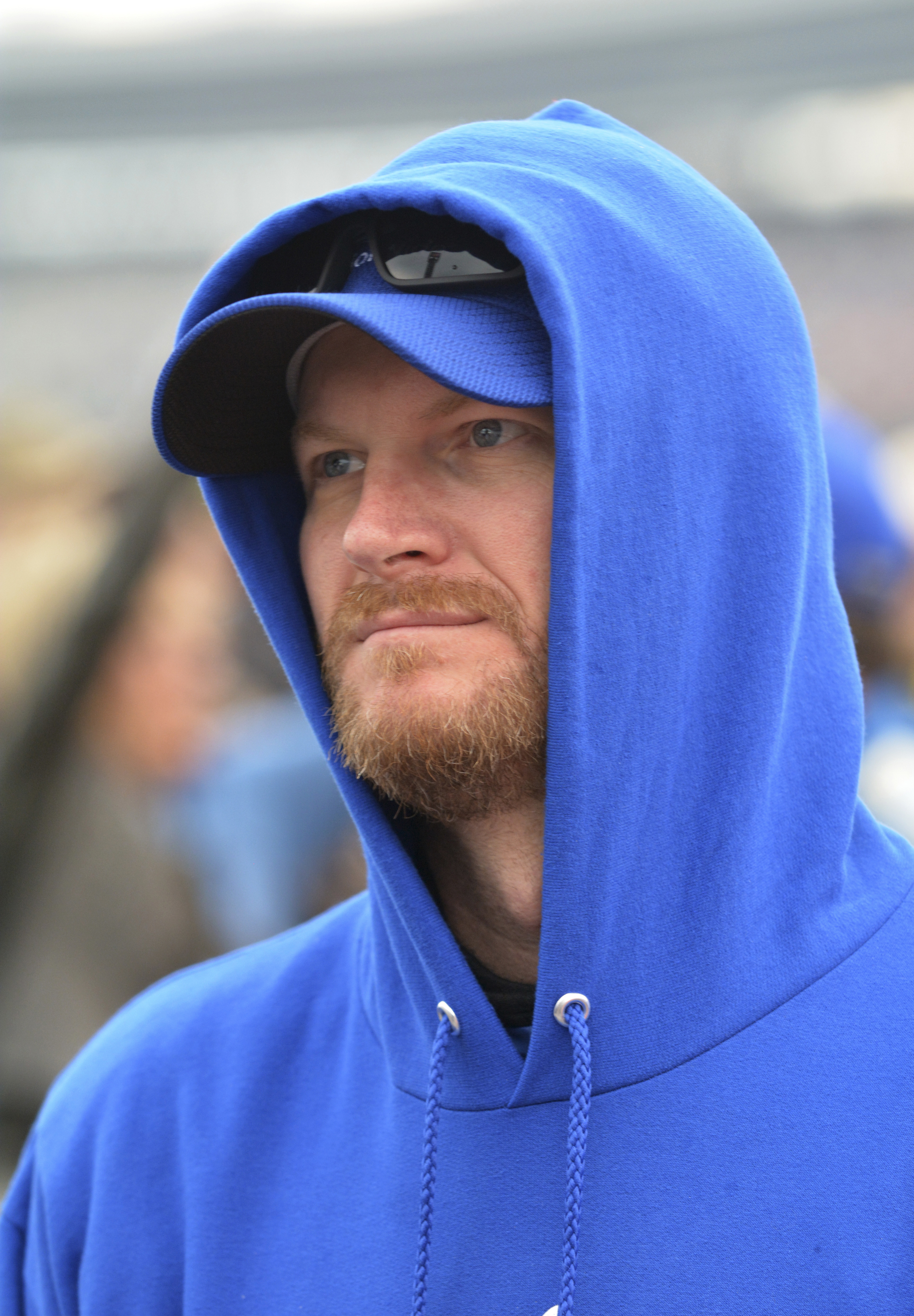 Dale Earnhardt Jr to drive 'Gray Ghost' at Darlington