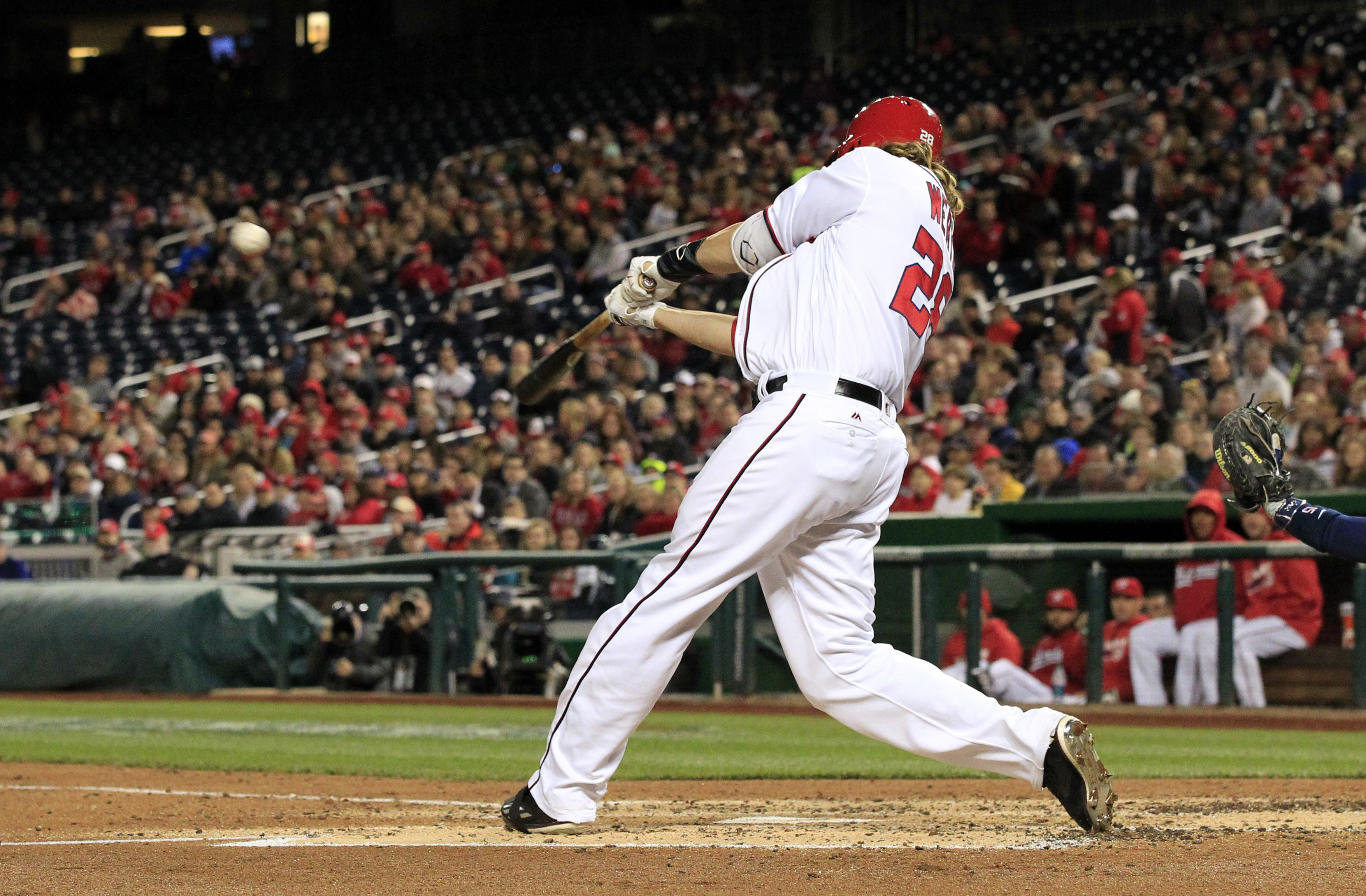 Roark pitches 7 innings, Nationals defeat winless Braves