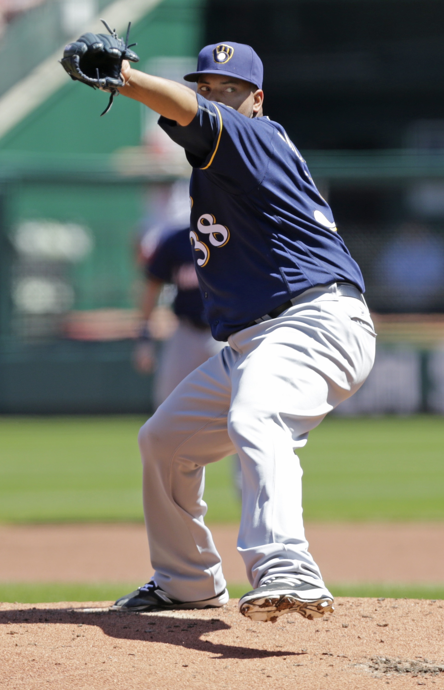 Peralta struggles again as Cardinals beat Brewers 7-0