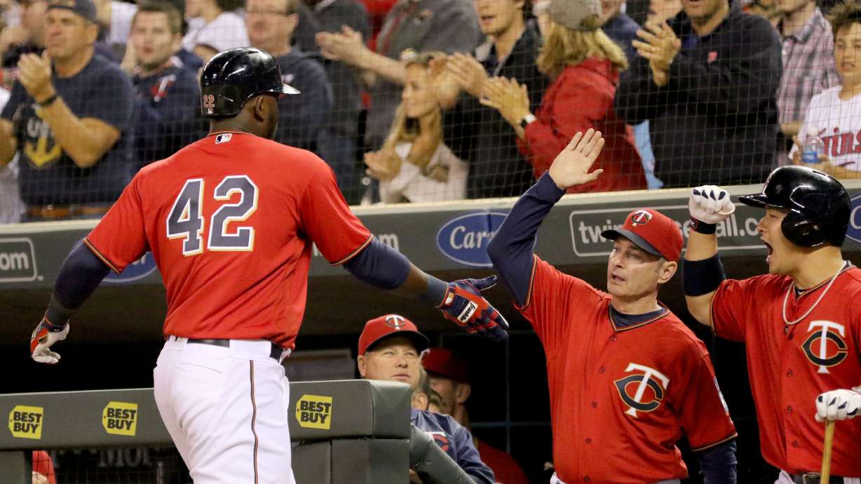 Perfect 10: Twins stop 9-game skid with 5-4 win over Angels