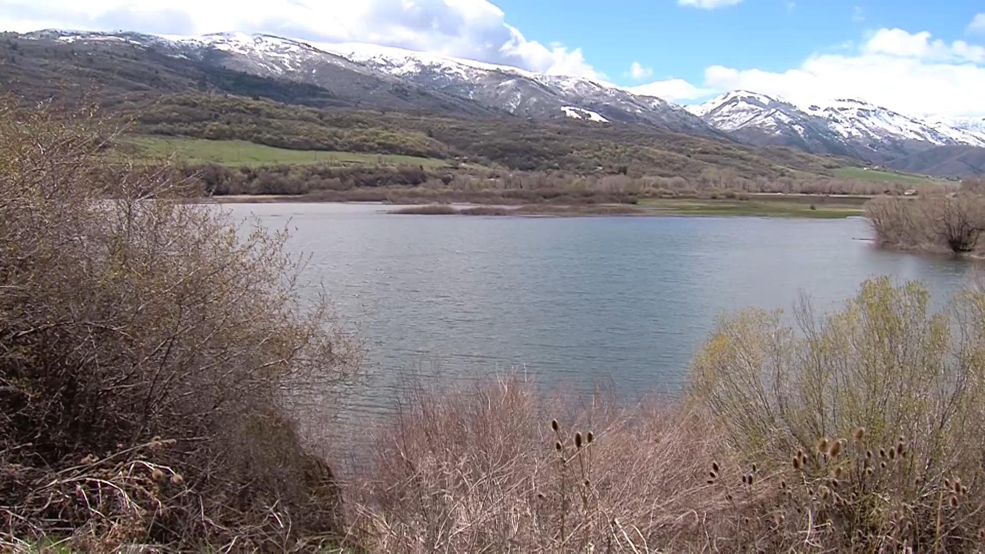 Some in Weber County reporting smelly, discolored water, but officials say it's safe