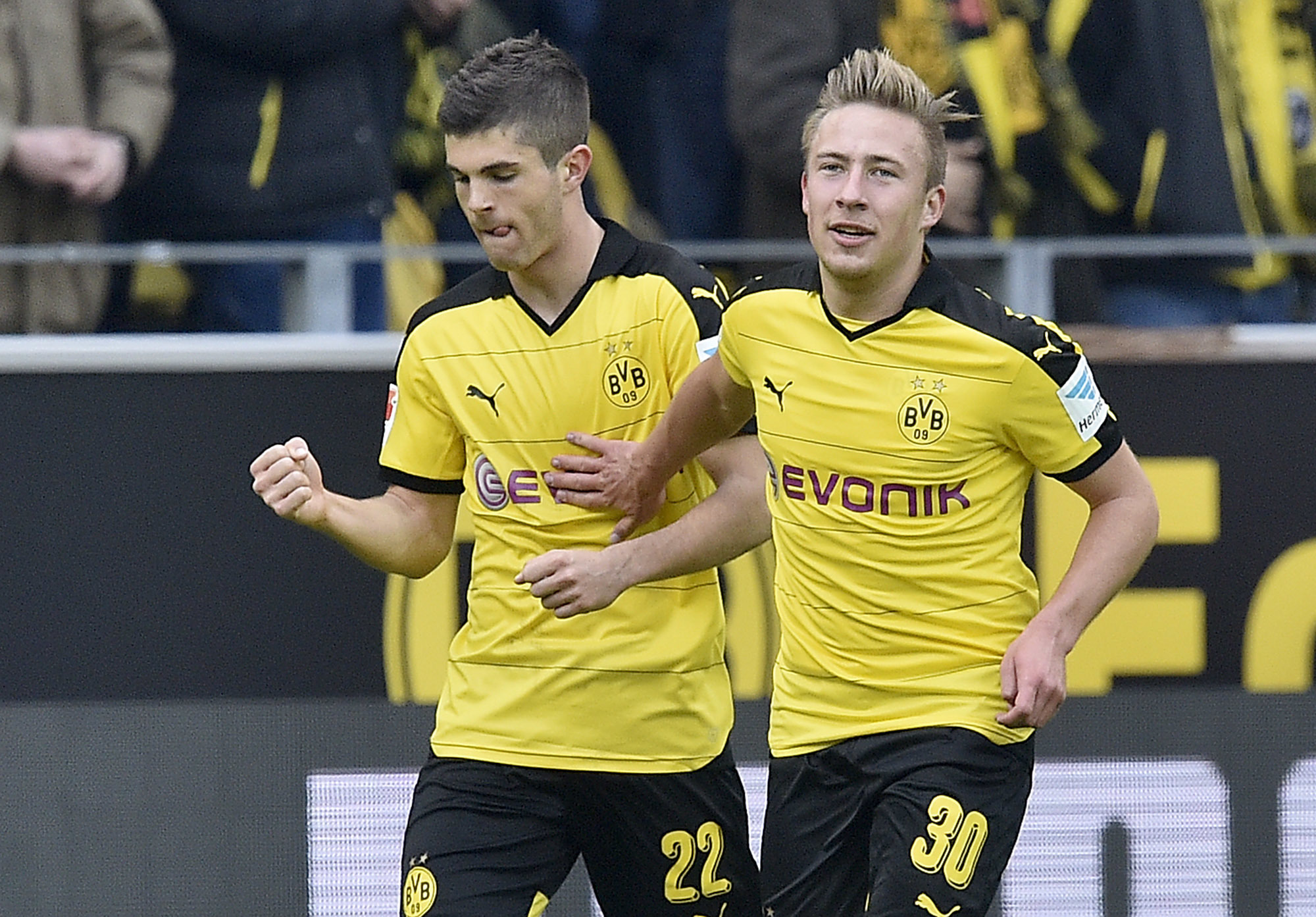 Christian Pulisic at 17 4th-youngest to score in Bundesliga