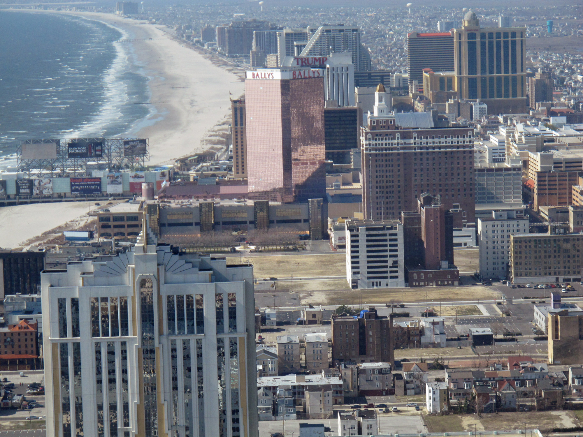 Atlantic City takeover threat reopens residents' old wounds
