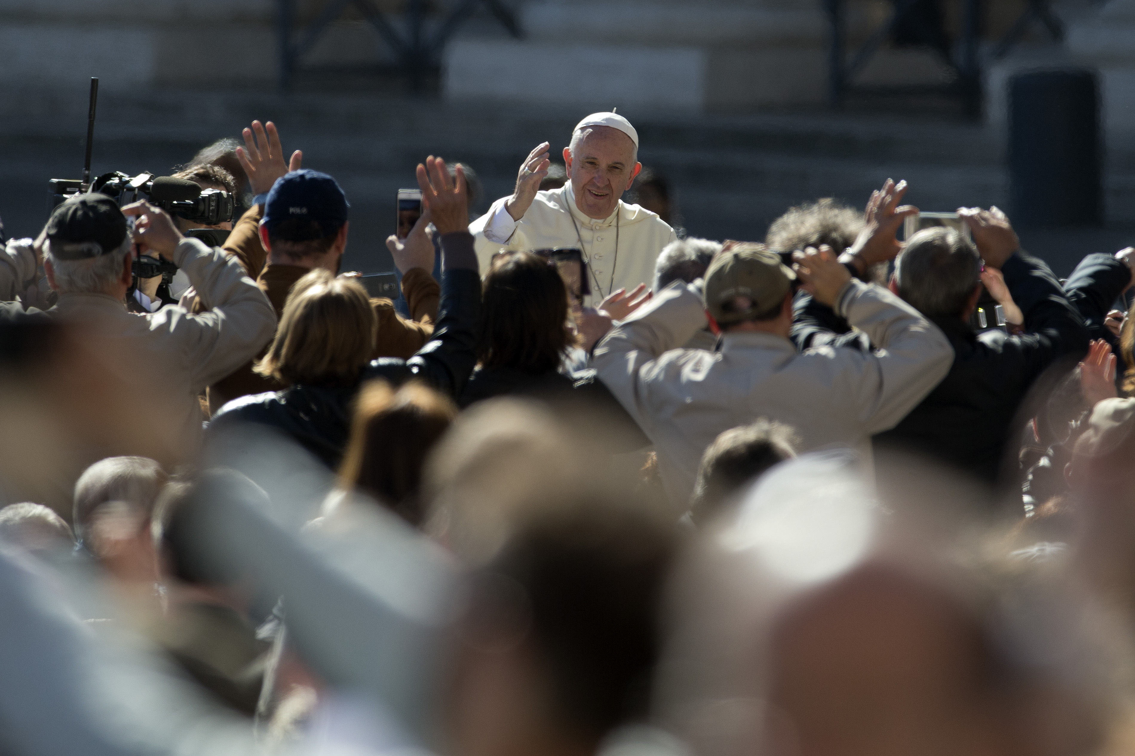 Pope recalls Chernobyl and 'forgotten' conflict in Ukraine