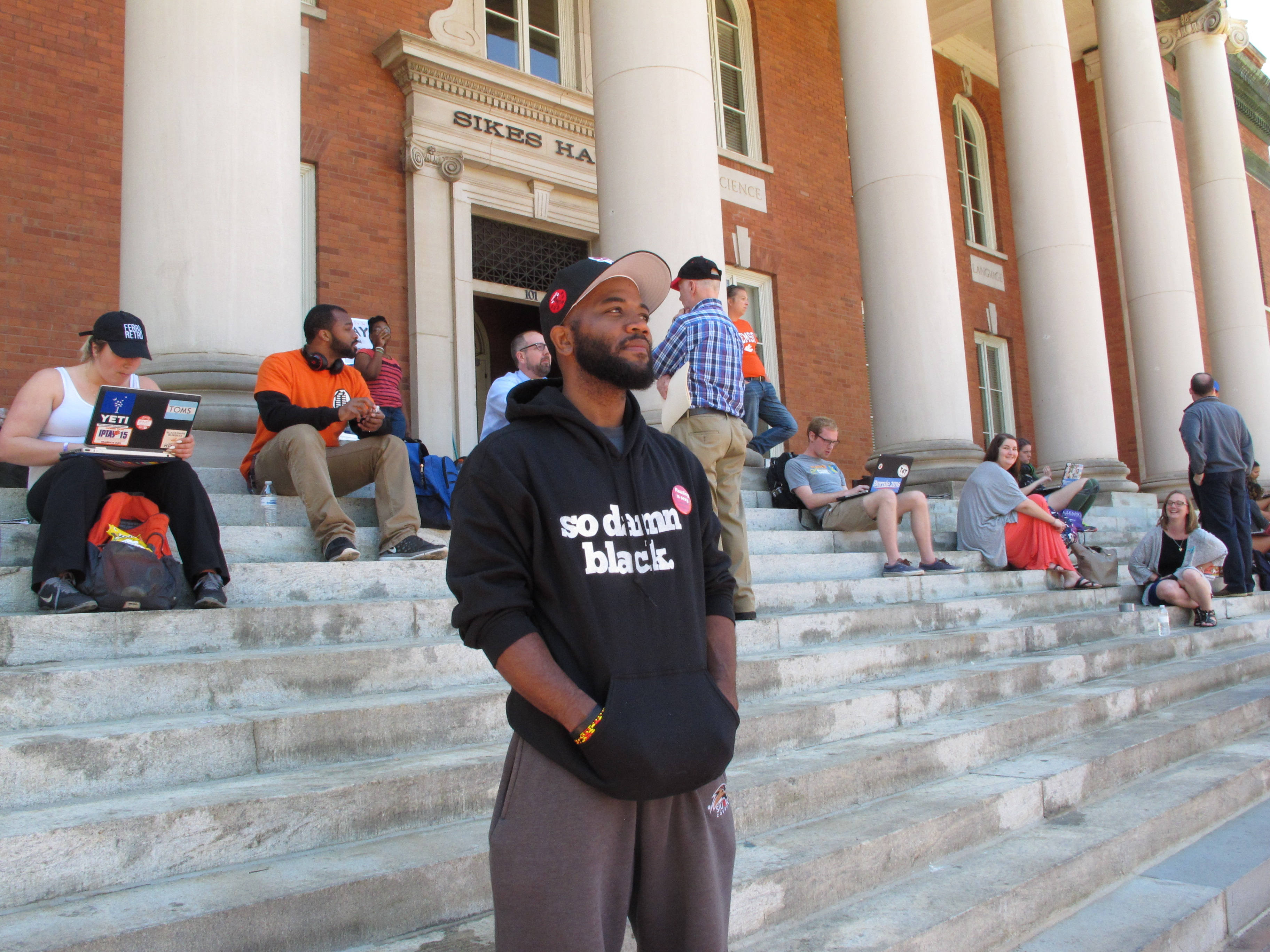 Rotting bananas trigger protest for diversity at Clemson