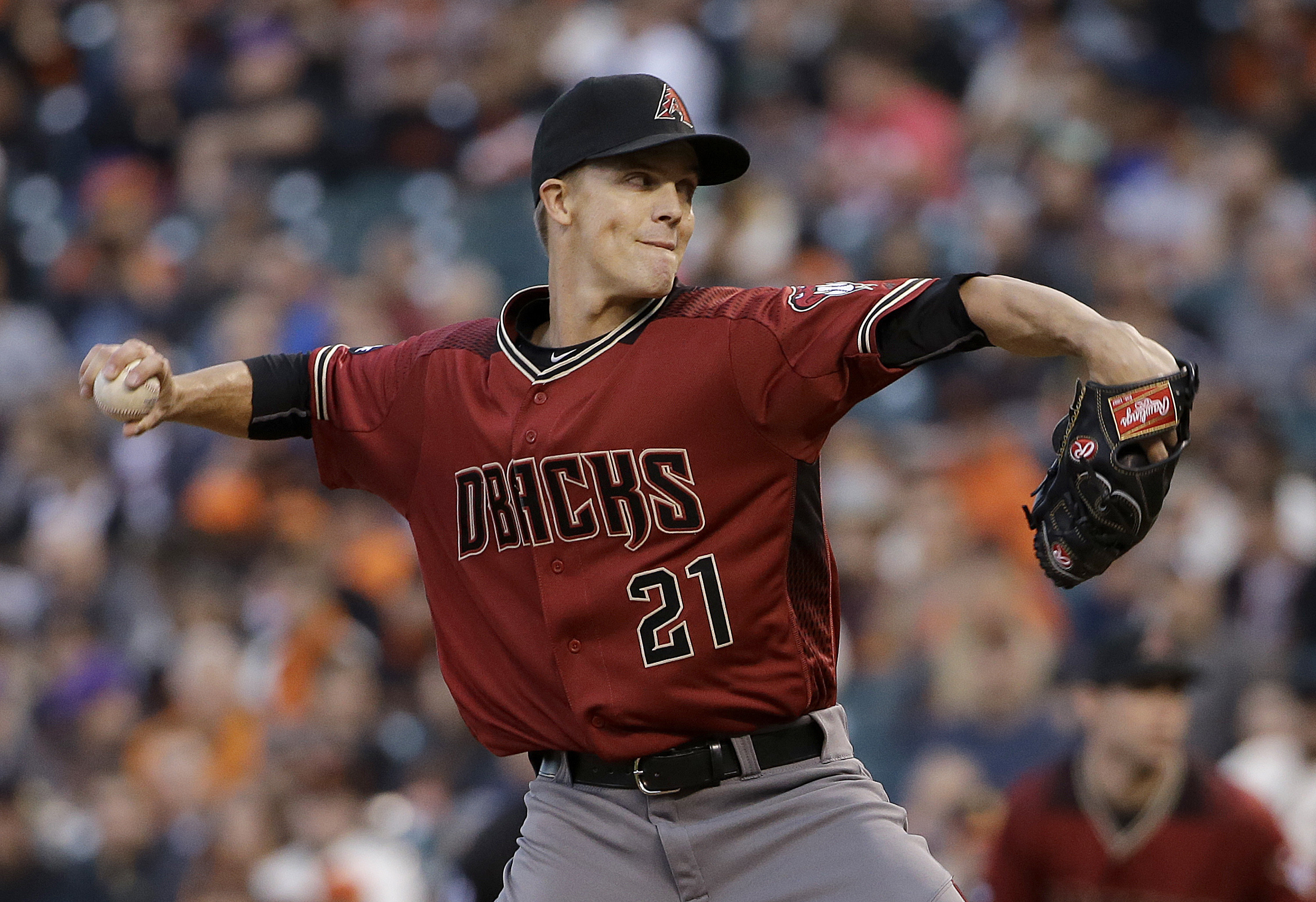 Greinke outduels Bumgarner, Castillo homers in D-backs' win